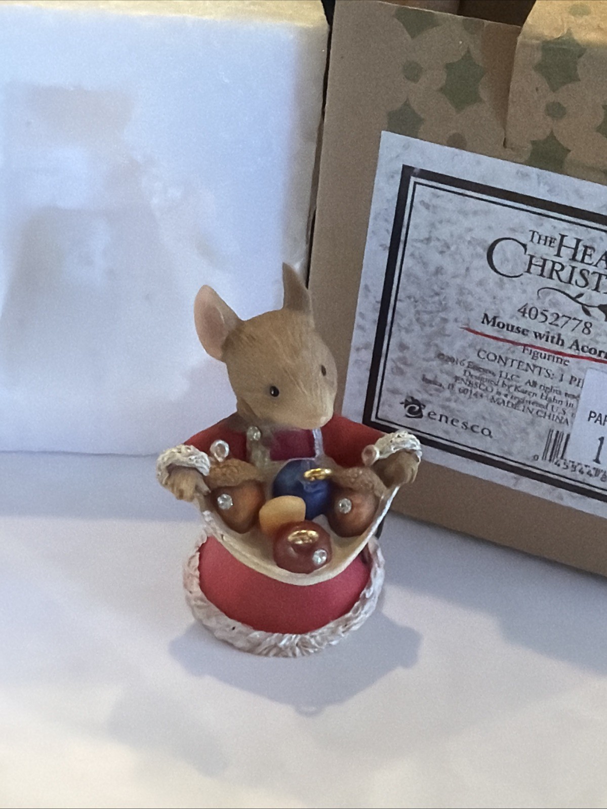 Enesco Heart of Christmas figurine MOUSE WITH ACORNS 4052778 NIB 2016