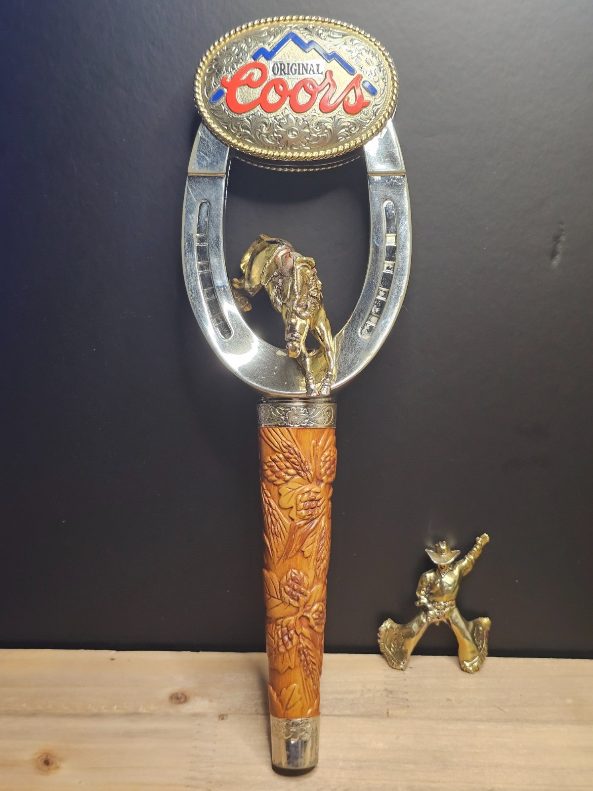 HTF Vintage Coors Beer Tap Handle Cowboy Bronco Horseshoe Rodeo 11.5 inch READ