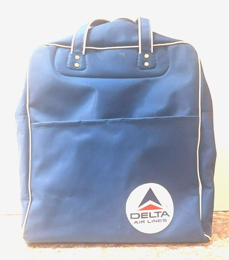Vintage DELTA AIRLINES Zippered Carry-on bag with side pocket and wood base