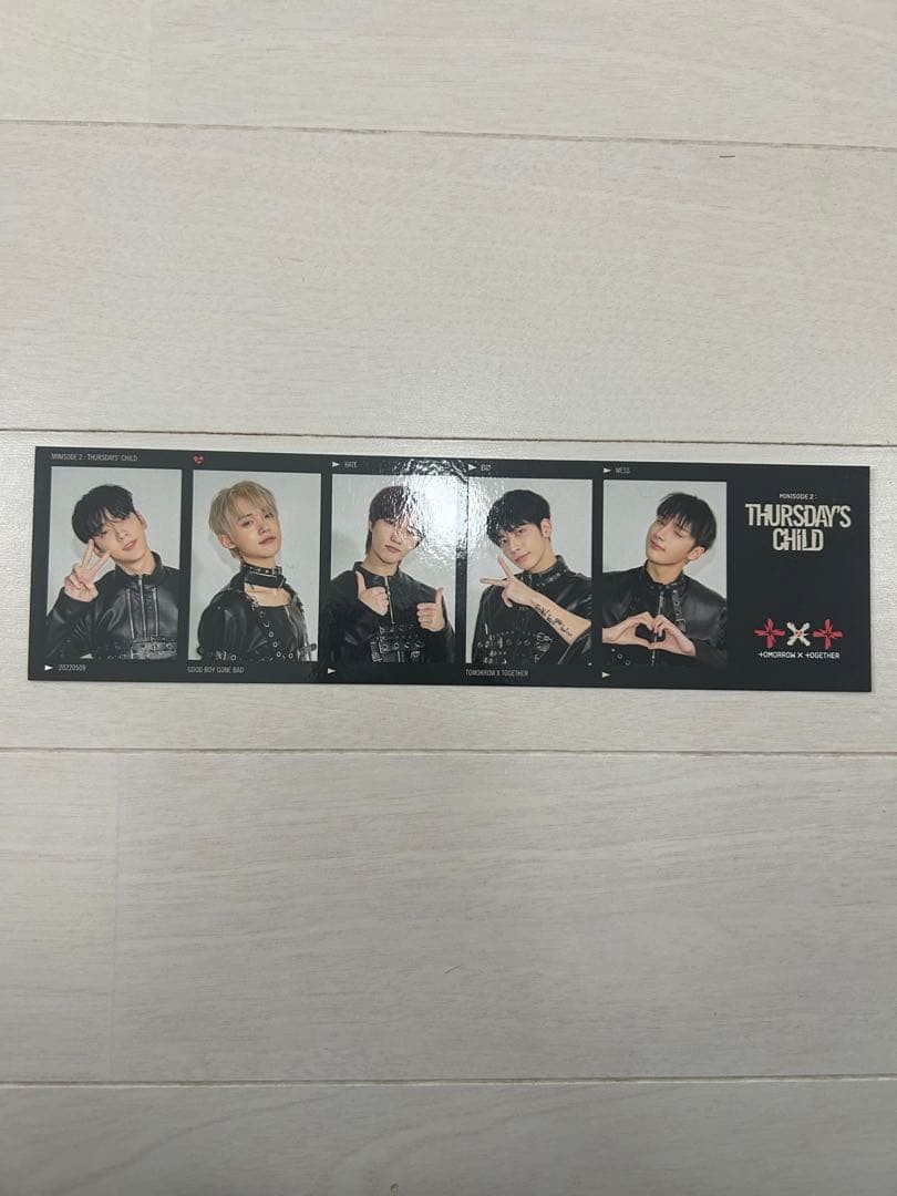 TXT Thursday\'s child photo strip limited to 1000 pieces
