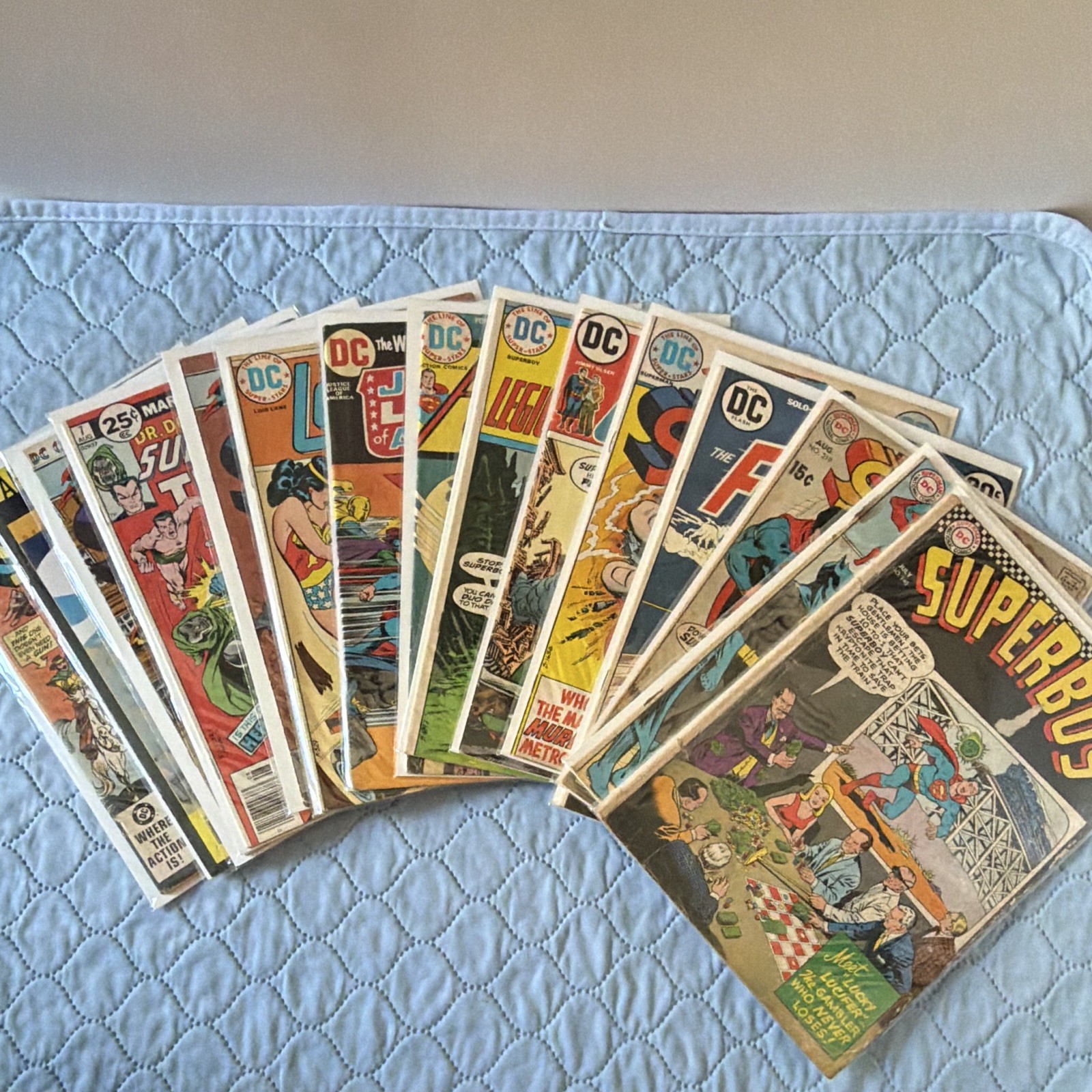 DC Comics Mixed Comic Book Lot Superman Superboy Flash Action Comics Lois Lane