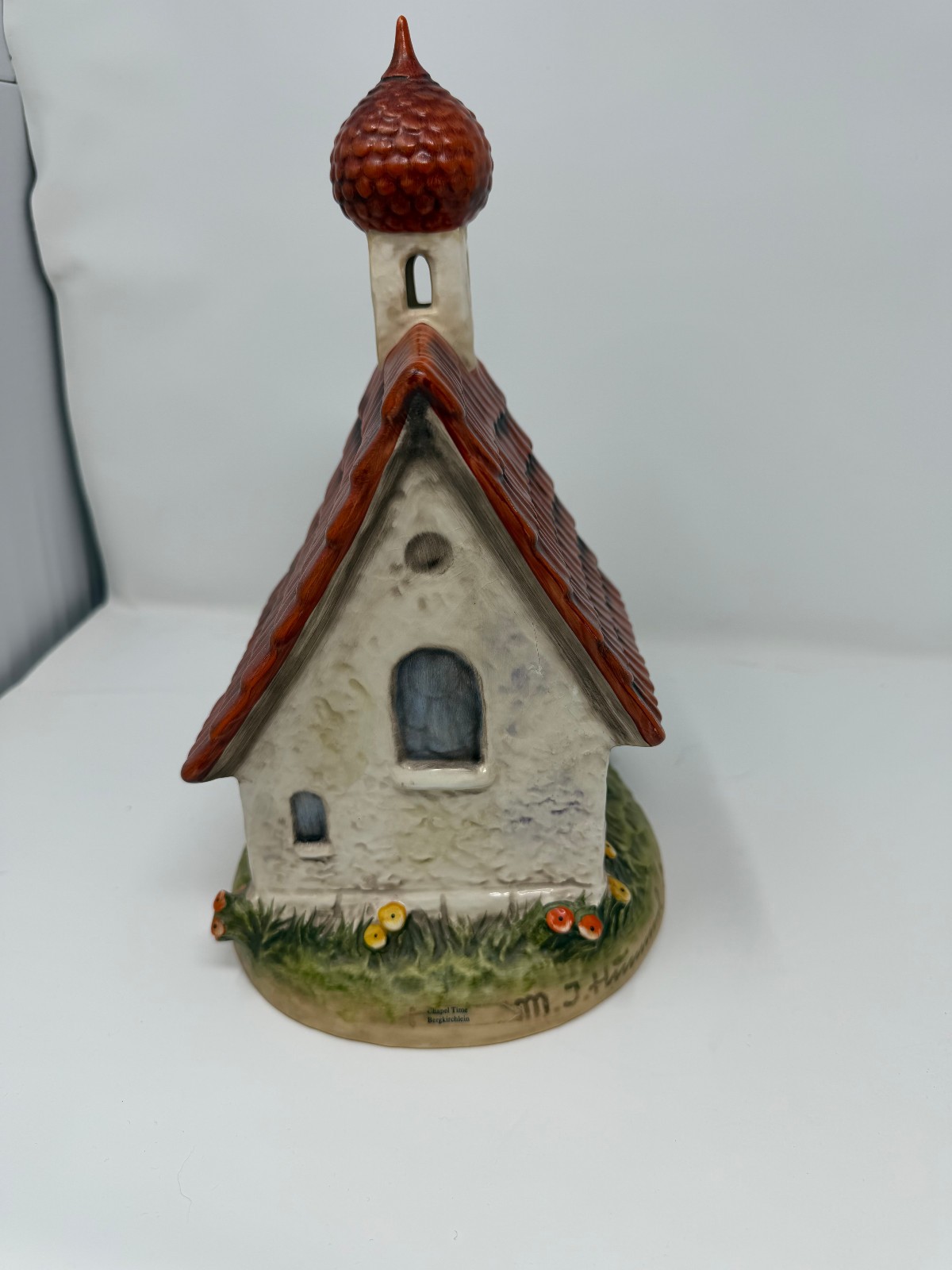 Hummel Goebel Figurine Chapel Time