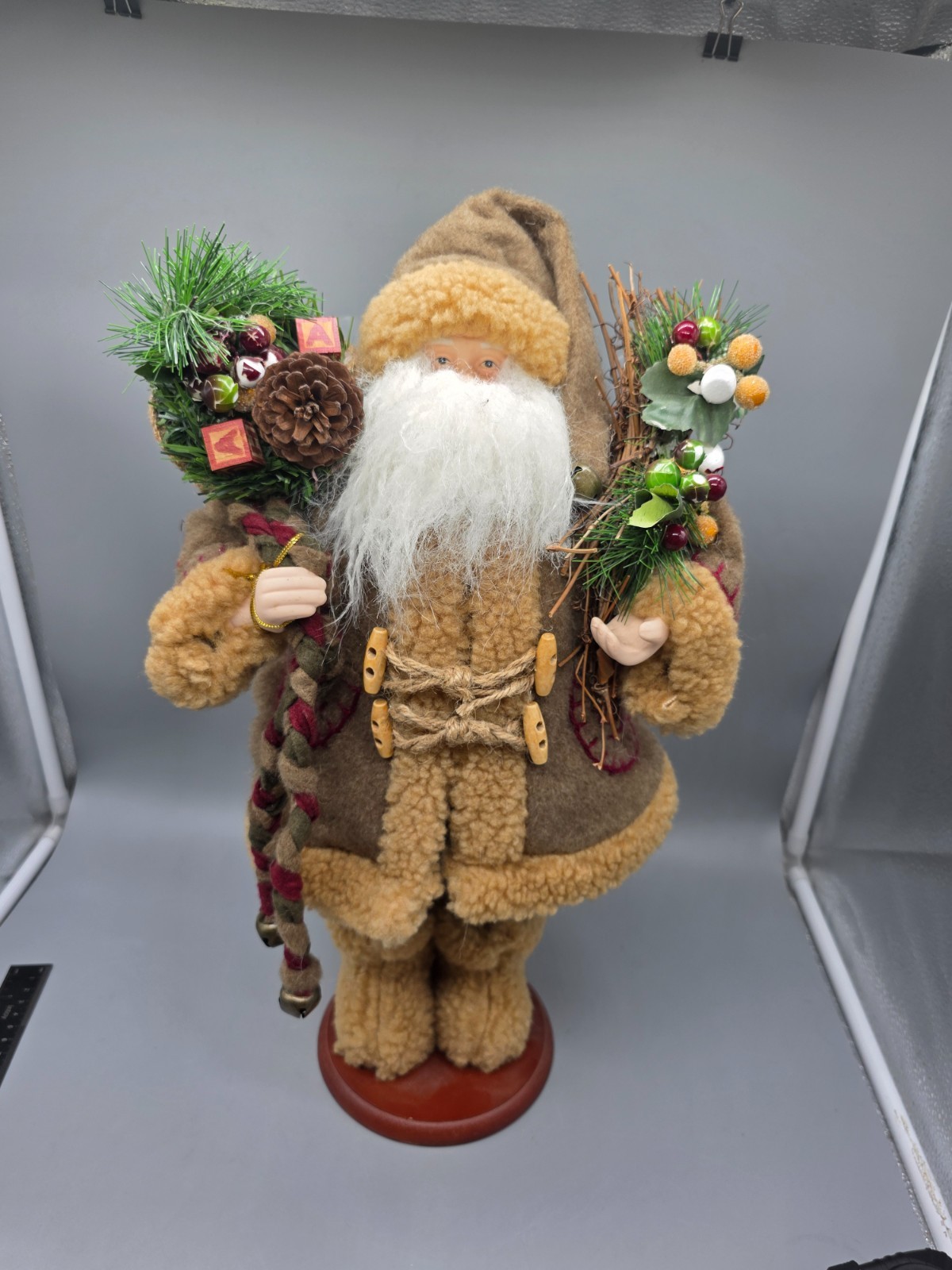 Woodland Rustic Santa Claus  Christmas Free Standing Figurine 19\