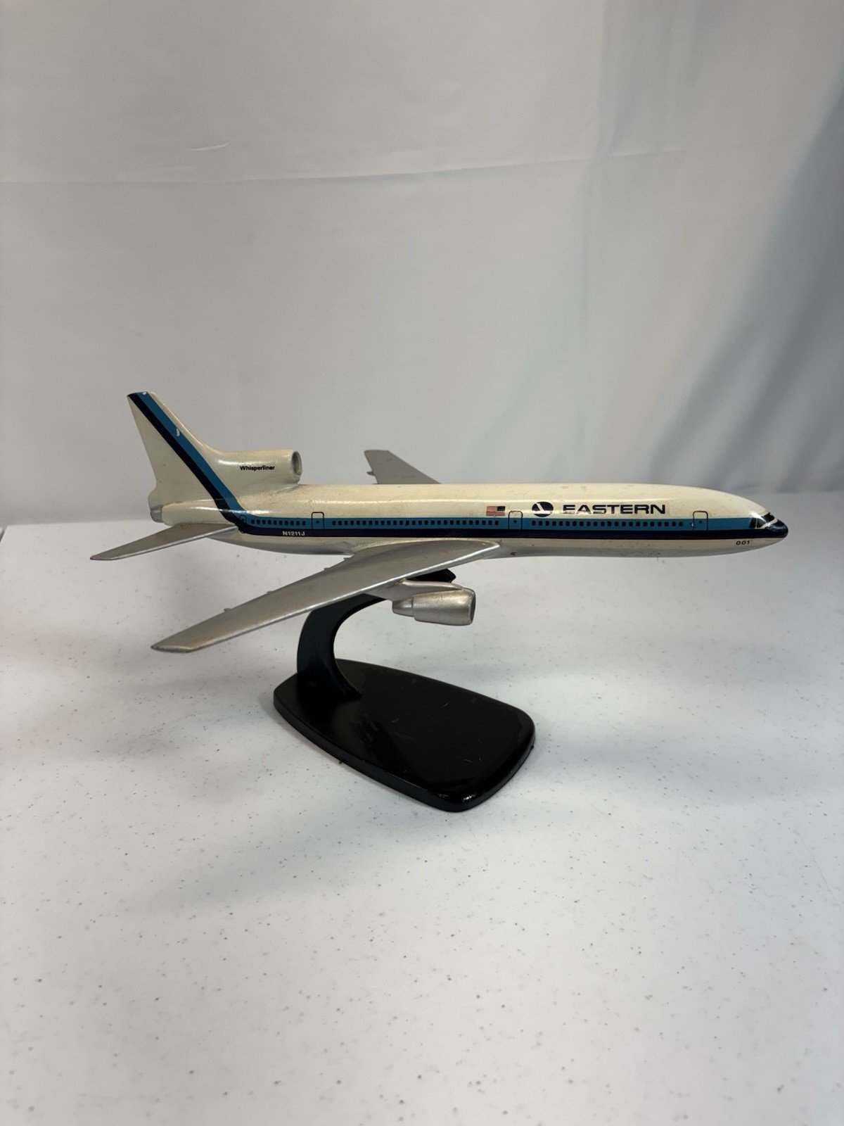Vintage Eastern Airlines L-1011 TriStar Whisperliner 1:200 Air Jet Model Stand
