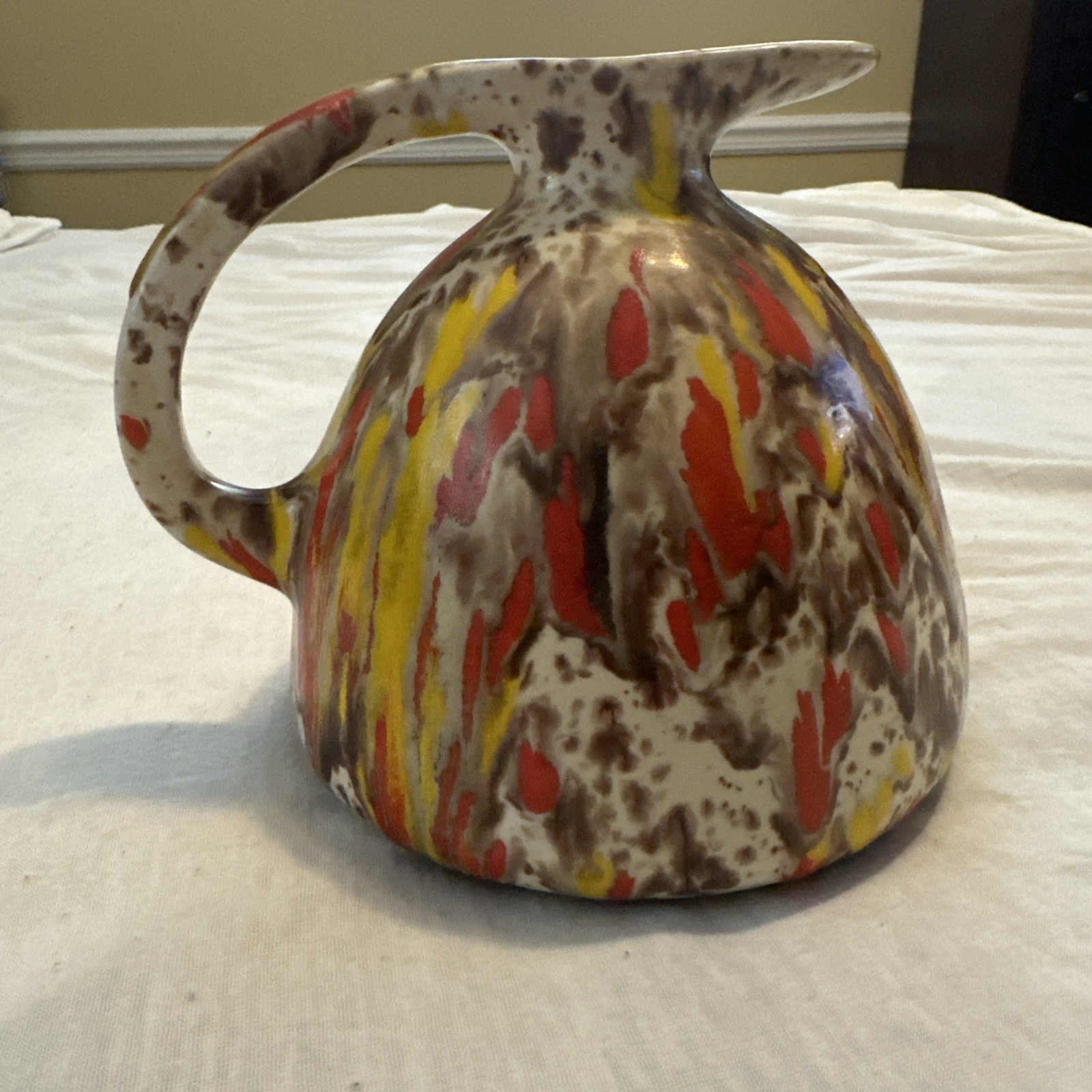 Vintage Abstract Splatter Speckle Glaze Ceramic Mid Century Mod Pitcher/Vase 6in