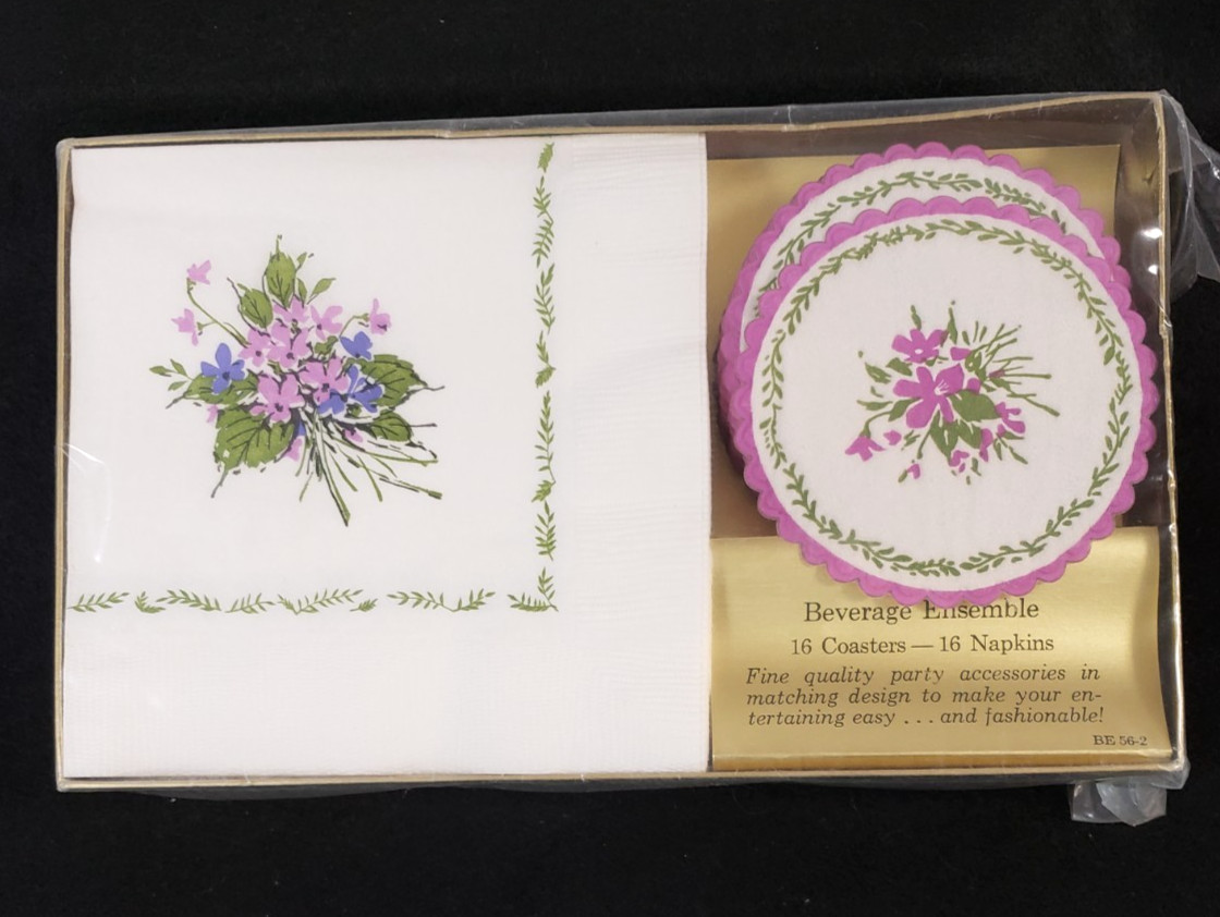 VTG Hallmark MCM Purple Violets Beverage Ensemble 16 Napkins 16 Coasters BE 56-2 VTG Hallmark MCM Purple Violets Beverage Ensemble 16 Napkins 16 Coasters BE 56-2