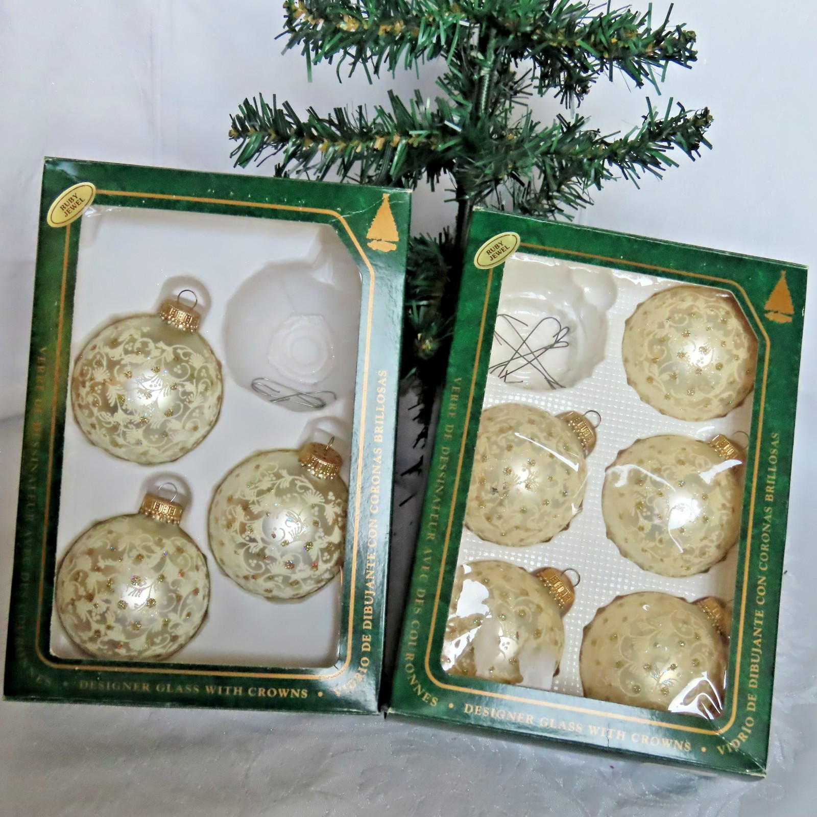 Lot 8 VTG Christmas By Krebs Ivory Lacey & Glittery  Lacey Vine 1980's White