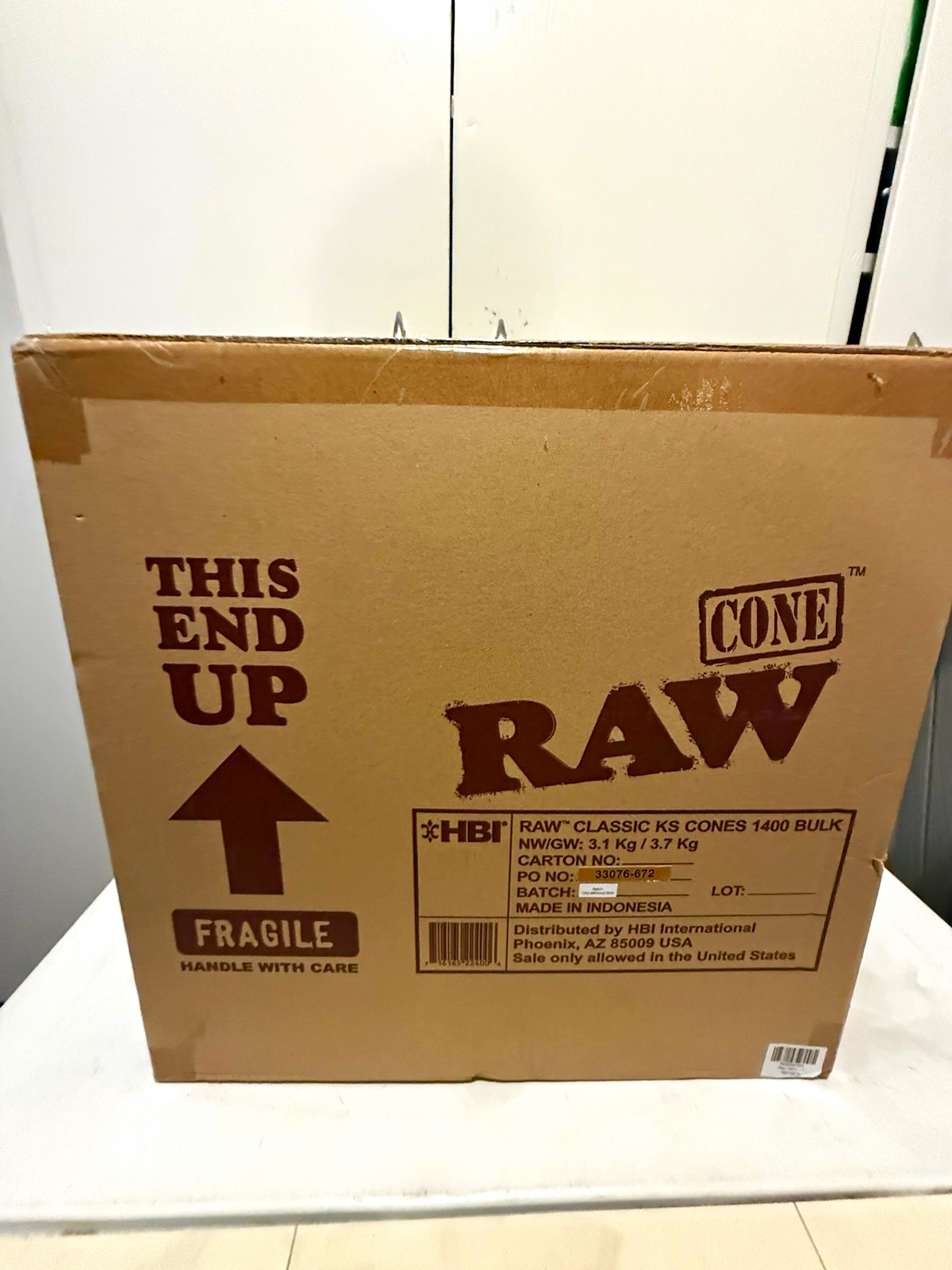 RAW Classic KS Cones 1400 per box 4 box per case. 5600 cones total