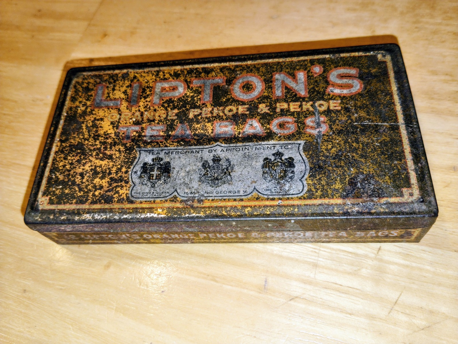 1940's Vintage Lipton's Tea Bags Tin Orange Pekoe Gold Metal Advertising Can Old
