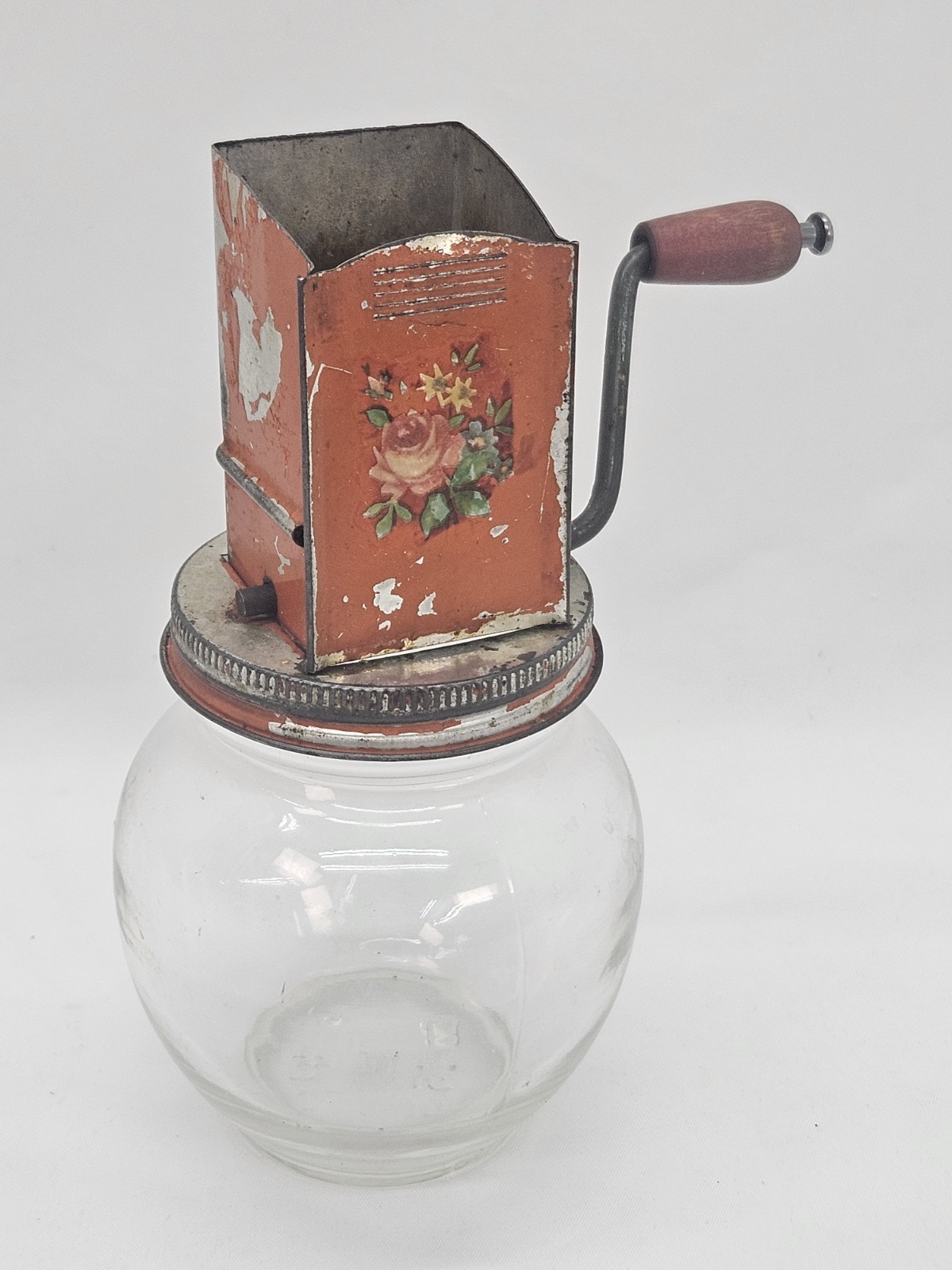 Vintage Androck #5935 Nut Hand Metal Grinder Clear Bottom Red 6\