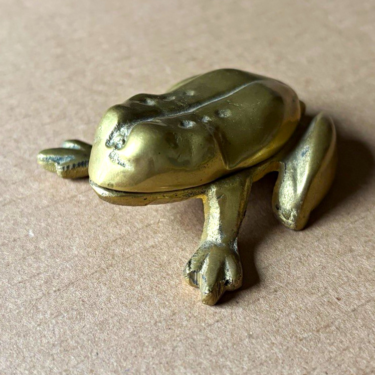 Small Vintage Brass Frog Trinket Box Hinged Lid Metal