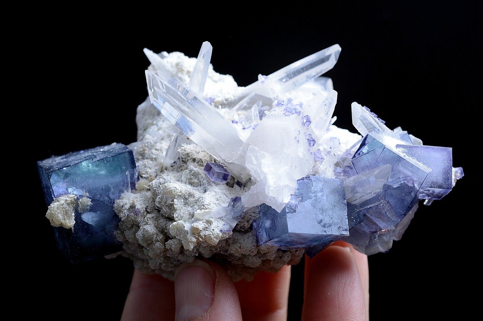 202g Natural Blue and White Porcelain Fluorite Mineral Specimen/YaoGang  Xian