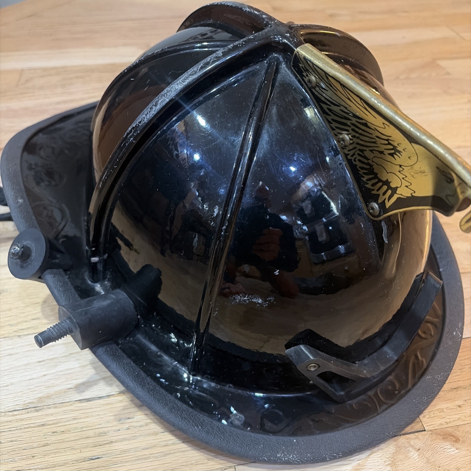 Cairns 1010 Firefighter Helmet 