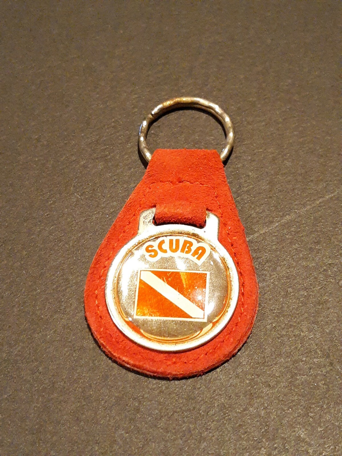 Vintage 1970\'s Scuba Diver flag logo car key keychain faux suede leather fob