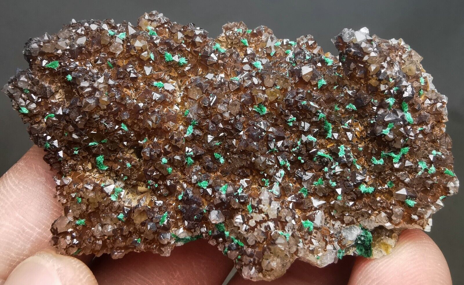 FIBROUS GREEN MALACHITE Quartz crystal CRYSTALS SPECIMEN - FROM CONGO 36g