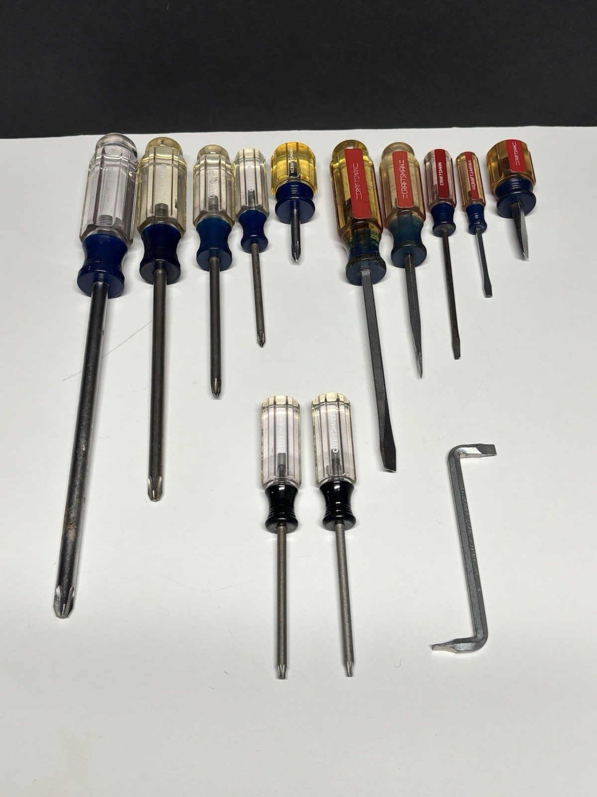 Vintage USA Craftsman 13 Piece Screwdriver Set SEE PICS AND DESCRIPTION FOR DETS