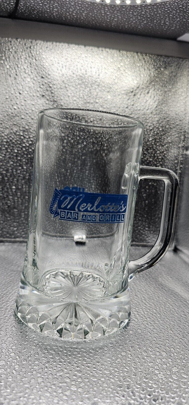 Merlotte's Bar and Grill Glass Beer Mug True Blood HBO LOGO Very RARE