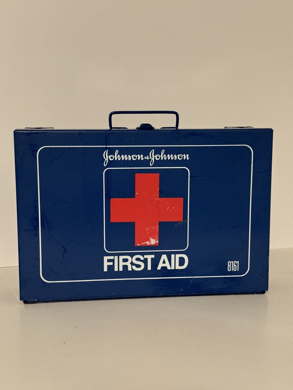 Vintage Wall Mount Johnson & Johnson First Aid Kit Blue Metal Box #8161 USA