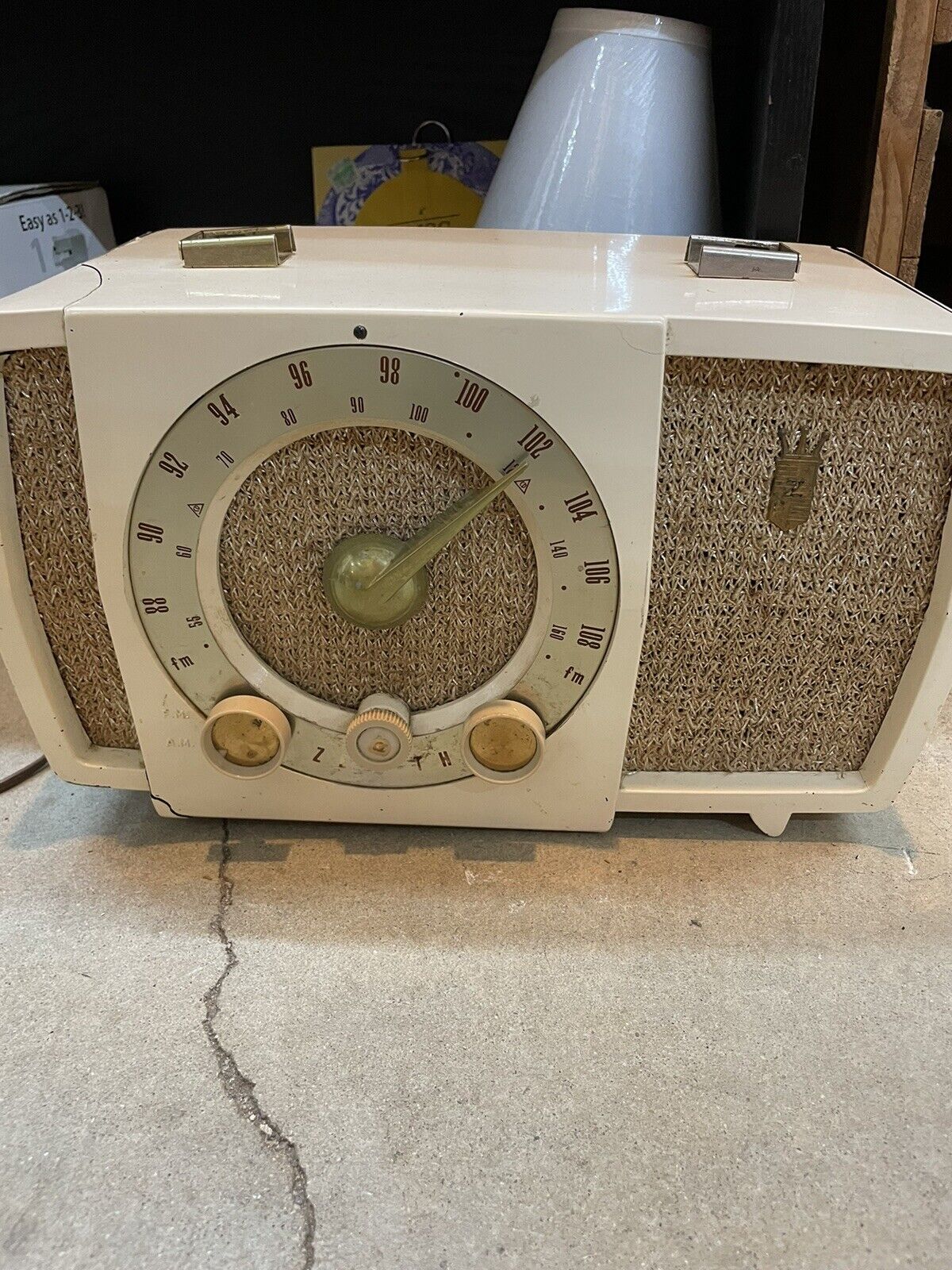 Vintage 1950s Zenith AM-FM Tube Radio White Tested Working Rare