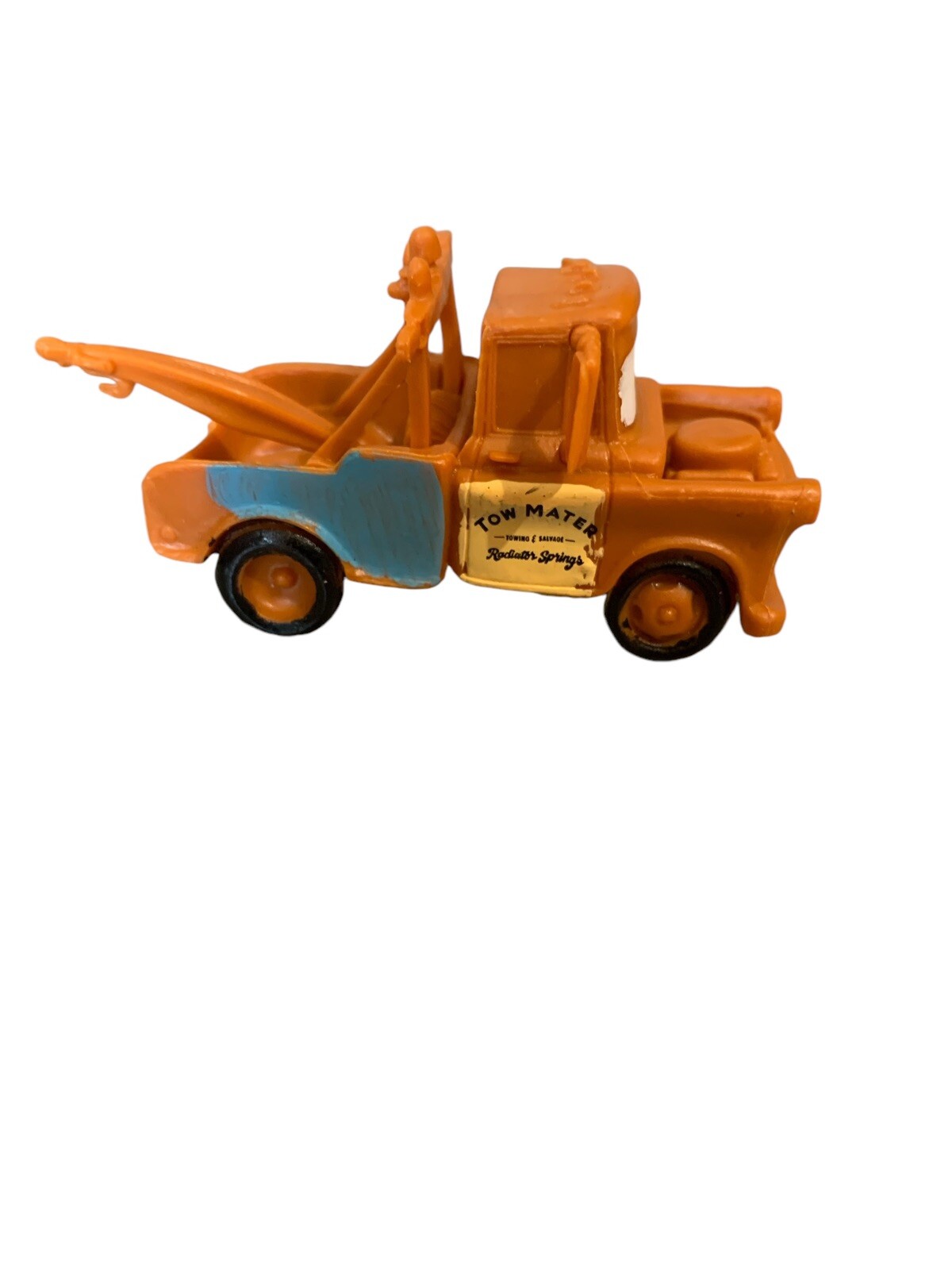 Tom Mater Towing & Salvage Radiator Spring RUBBER CAR FOR DECORATIONS ONLY