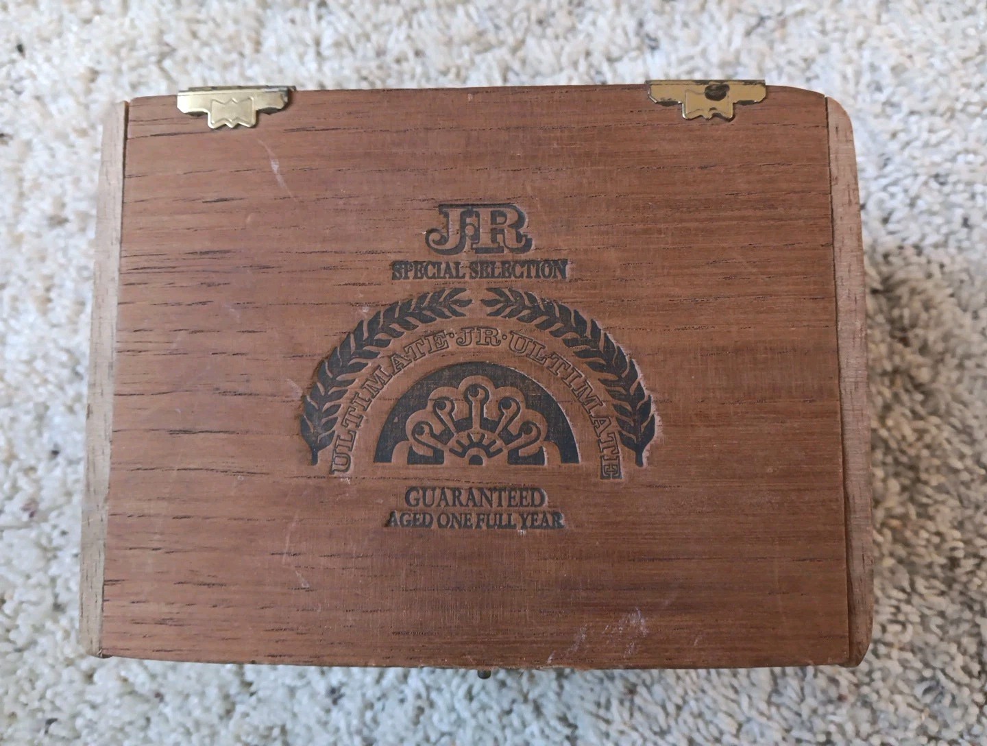 Cigar BOX J R TOBACCO CO SPECIAL SELECTION SUPREMA  Poker Parties