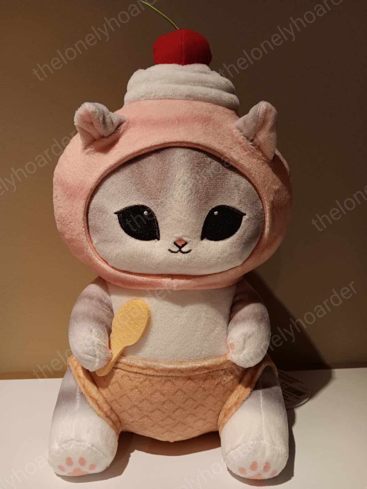Mofusand Ice Cream Meow With Cherry 11.8” Plush New NWT US Seller