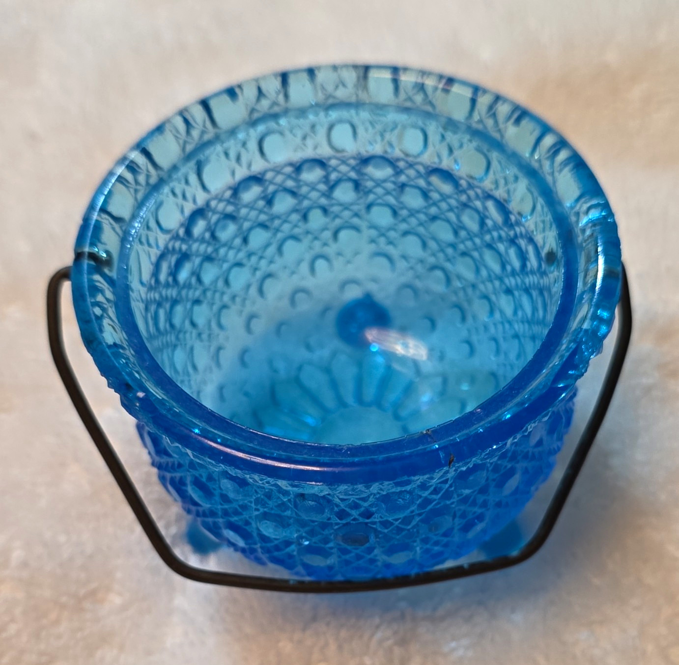 Vintage Fenton Blue Glass Daisy and Button 3 Footed Cauldron Toothpick Bowl Pot