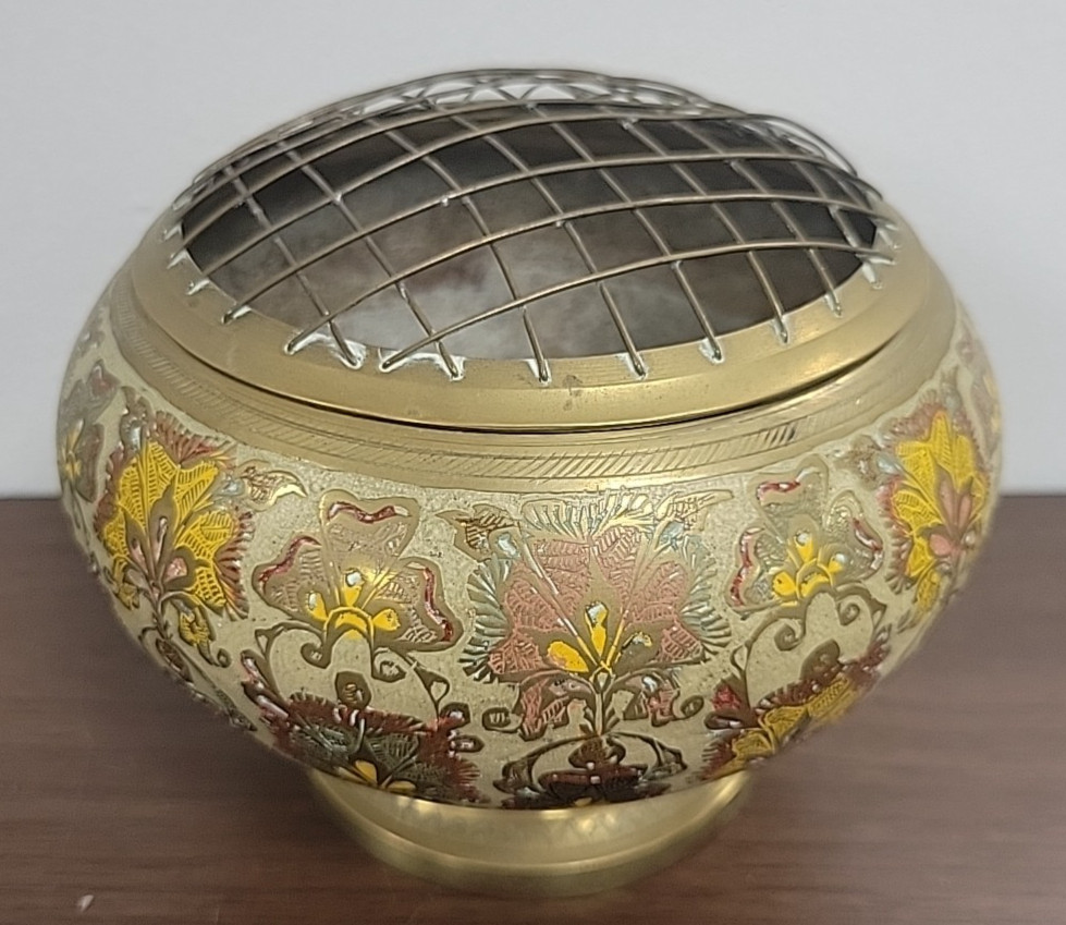 Vintage Harilela’s Cut Brass Indian Bowl