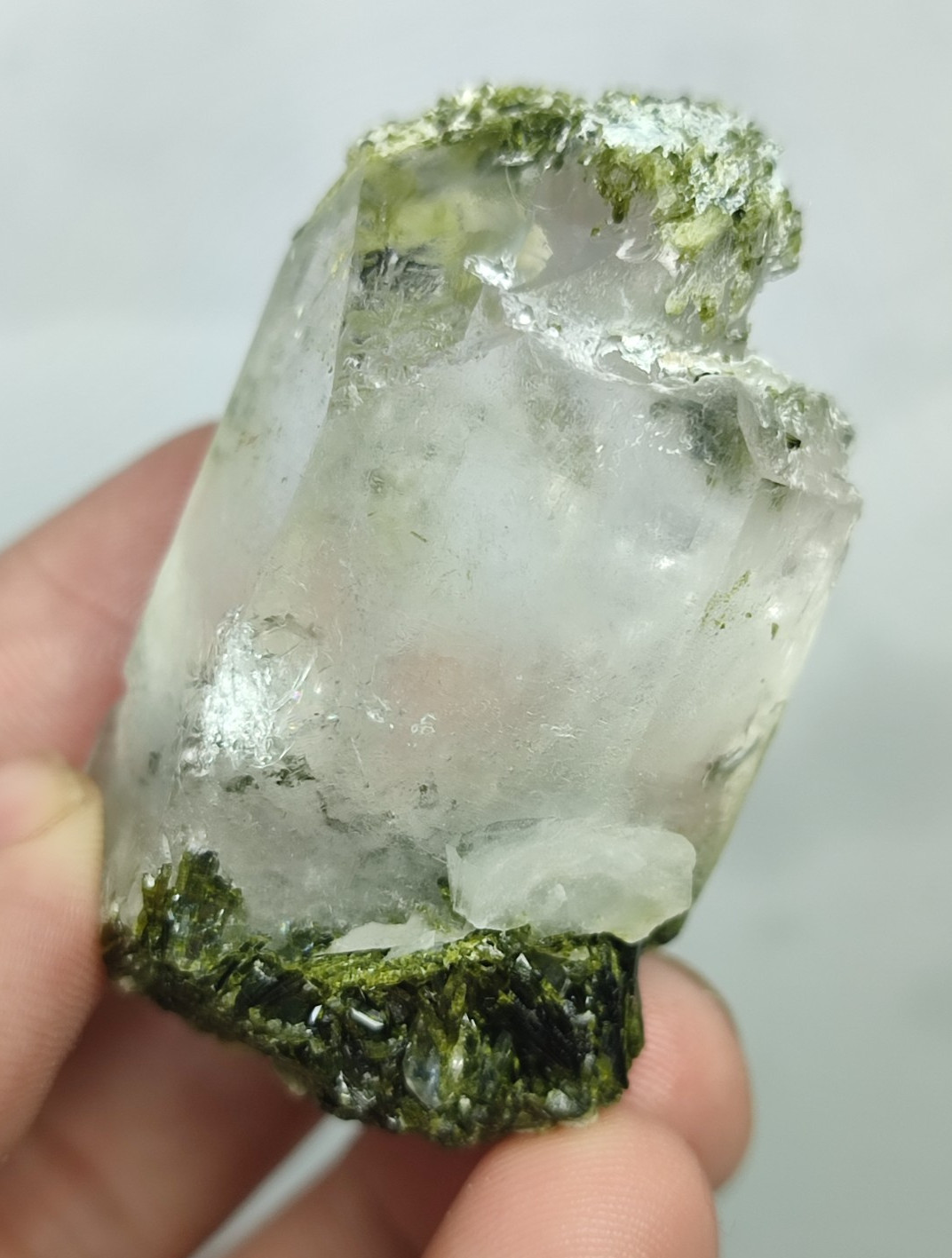 Epidote Included Quartz Crystal With Good Luster & Nice Growth-Pak.