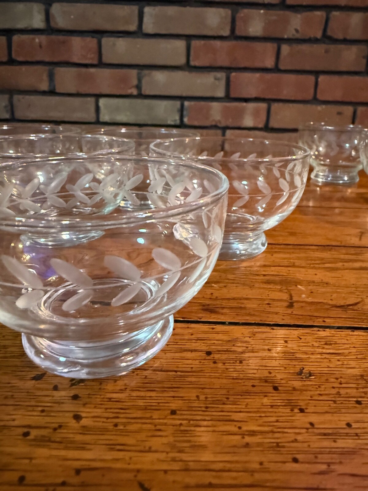 Vintage Etched Anchor Hocking dessert / custard cups Laurel Leaf