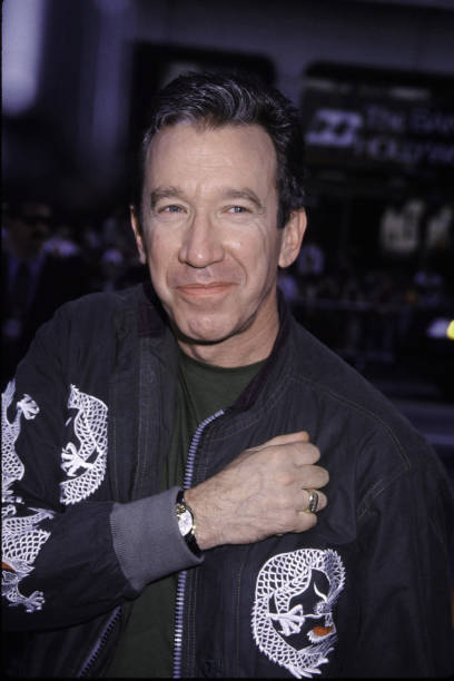 Tim Allen at the premiere of Galaxy Quest at Manns Chinese The- 1999 Old Photo