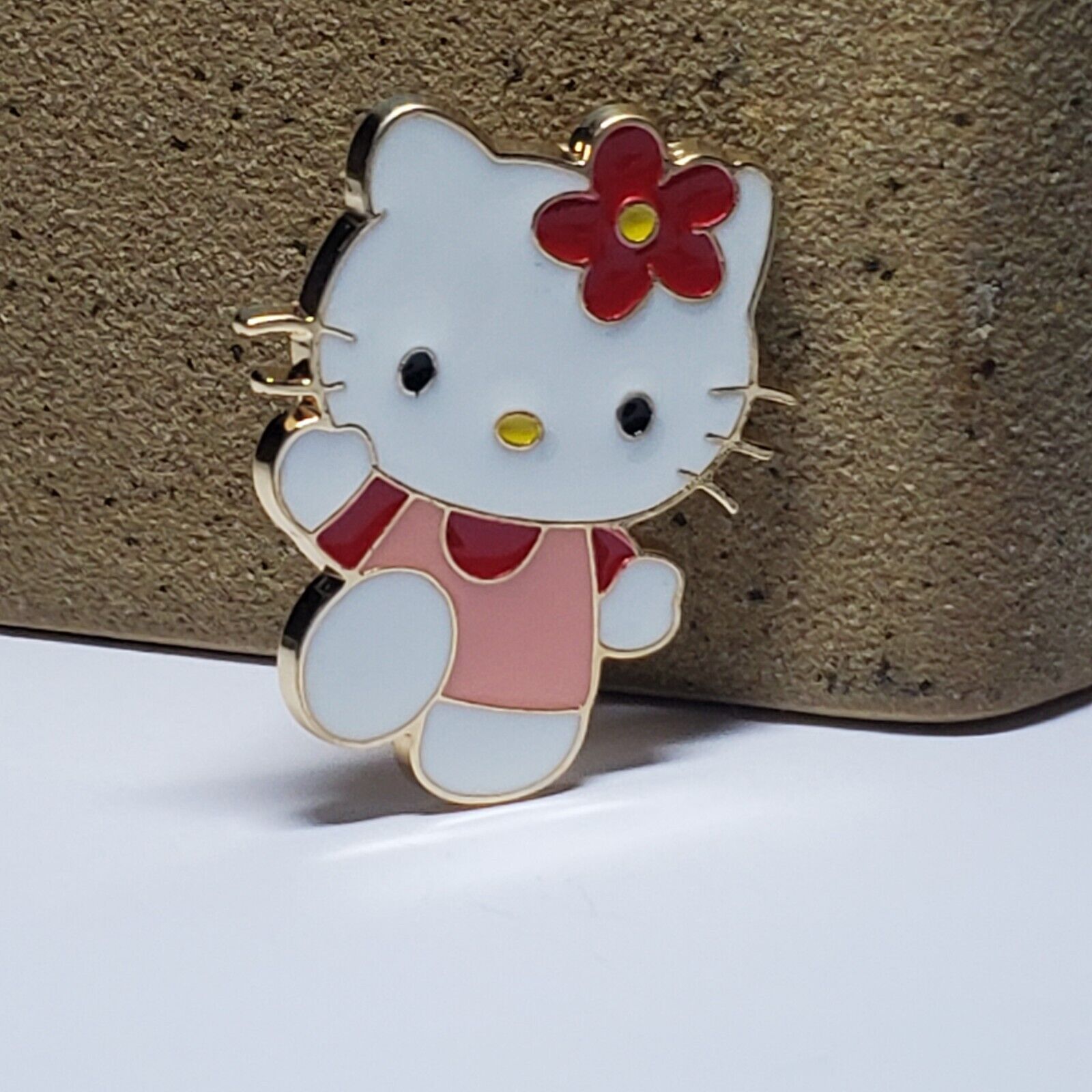 Hello Kitty Brooch Pin Cute Collectible Cat Adorable 