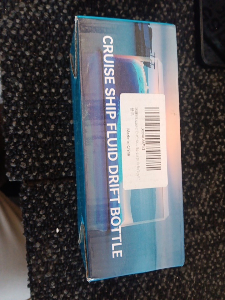 Chilifuli Cruise Ship Fluid Drift Bottle, Unsinkable Boat in a Box NIB Chilifuli Cruise Ship Fluid Drift Bottle, Unsinkable Boat in a Box NIB