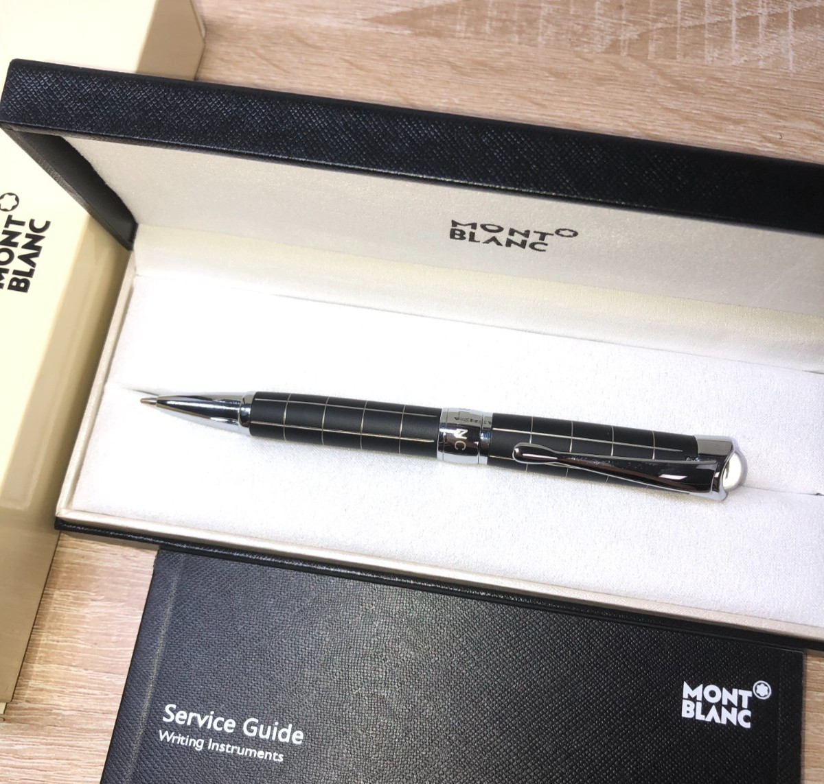 Montblanc Boheme Black Grid Silver Style Rollerball Pen Grid Pattern Writing Pen