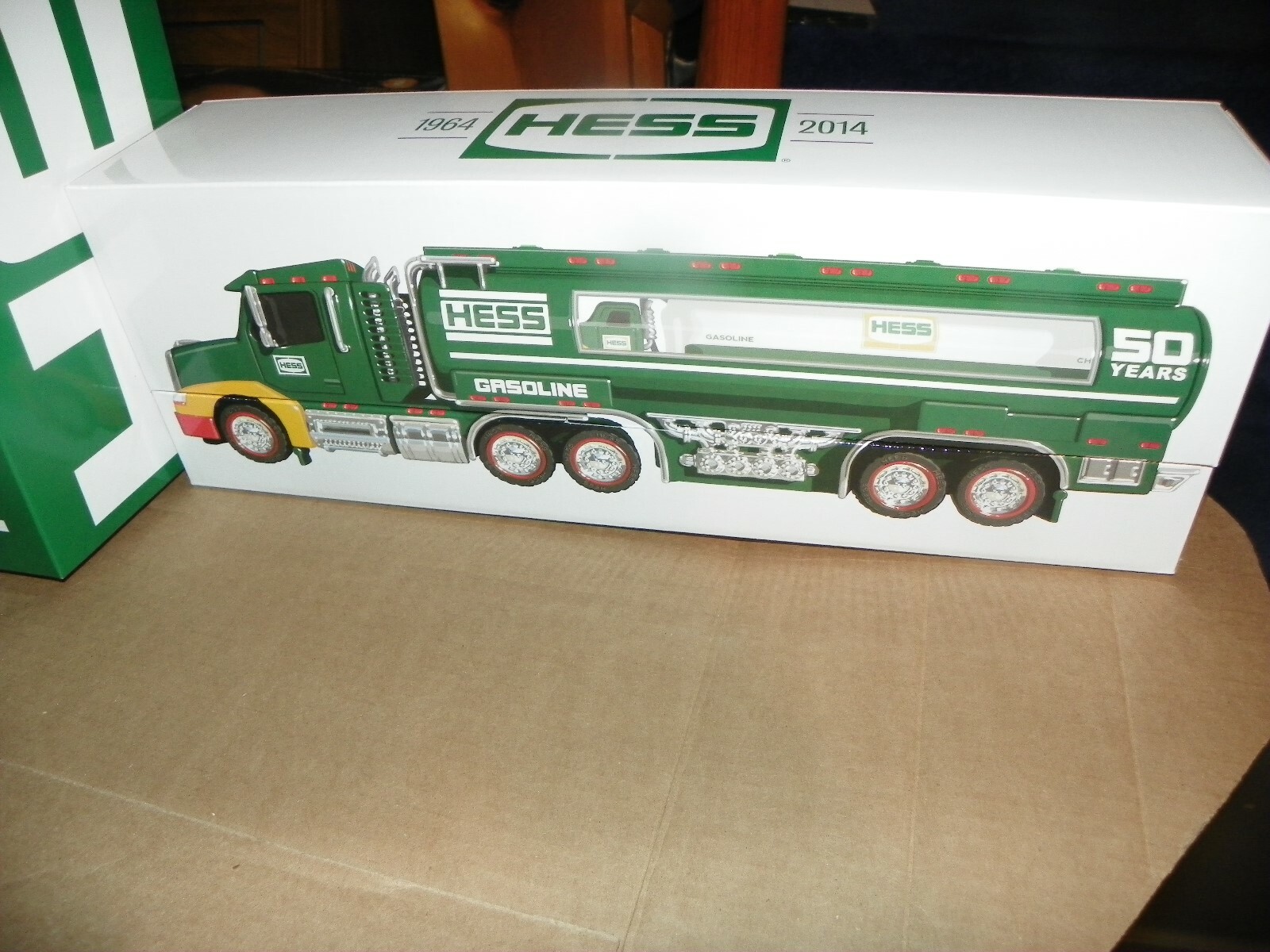 2014 Hess Collectors Limited Edition Toy Truck –SEALED