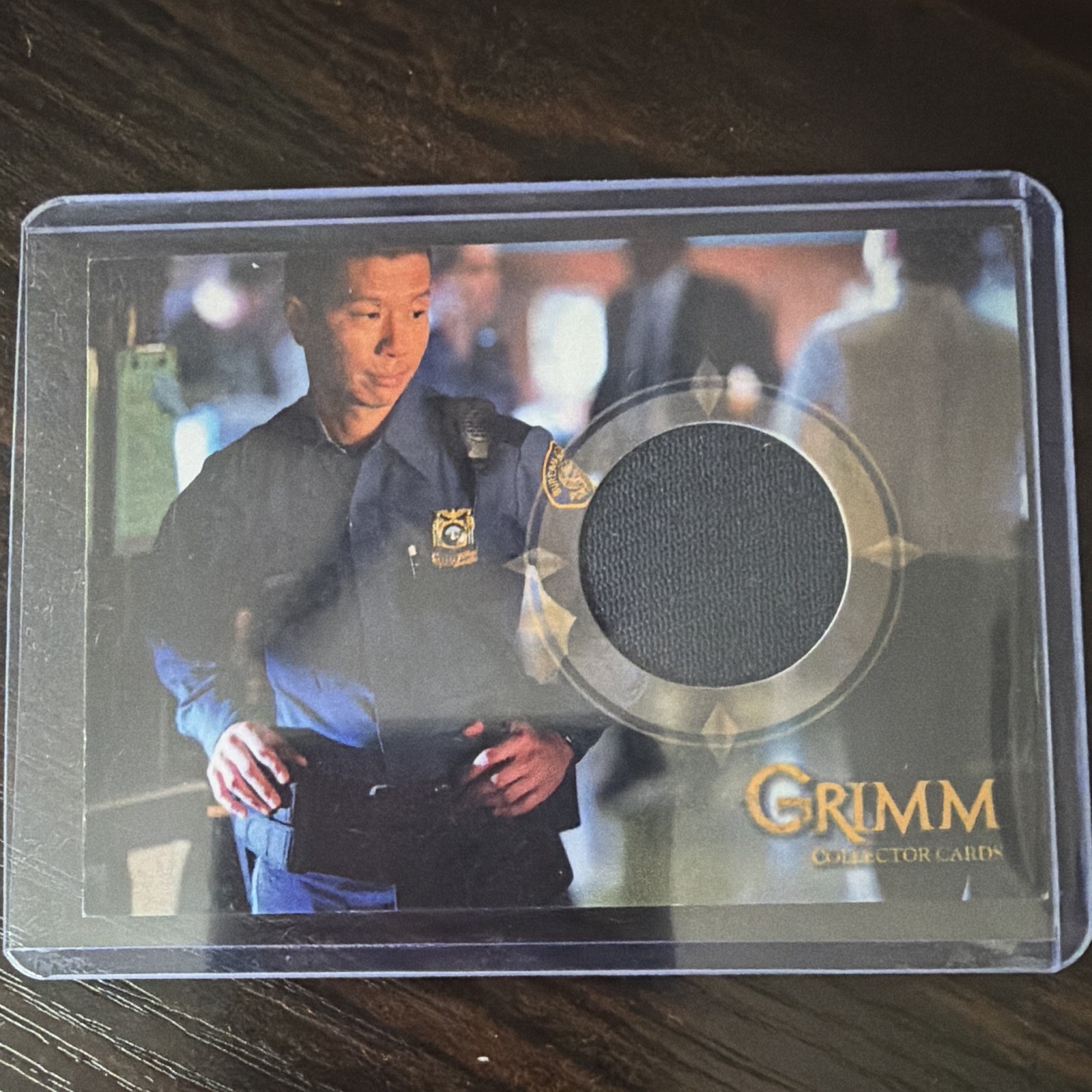 Breygent Grimm Collector Cards Reggie Lee Sergeant Wu CC-14 Costume Insert 2013