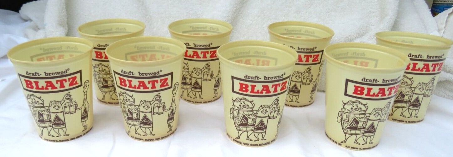 Lot of 8 Blatz Beer Large 3 MEN Wax Paper Cup Draft Brewed (hard to find) 1960's Lot of 8 Blatz Beer Large 3 MEN Wax Paper Cup Draft Brewed (hard to find) 1960's