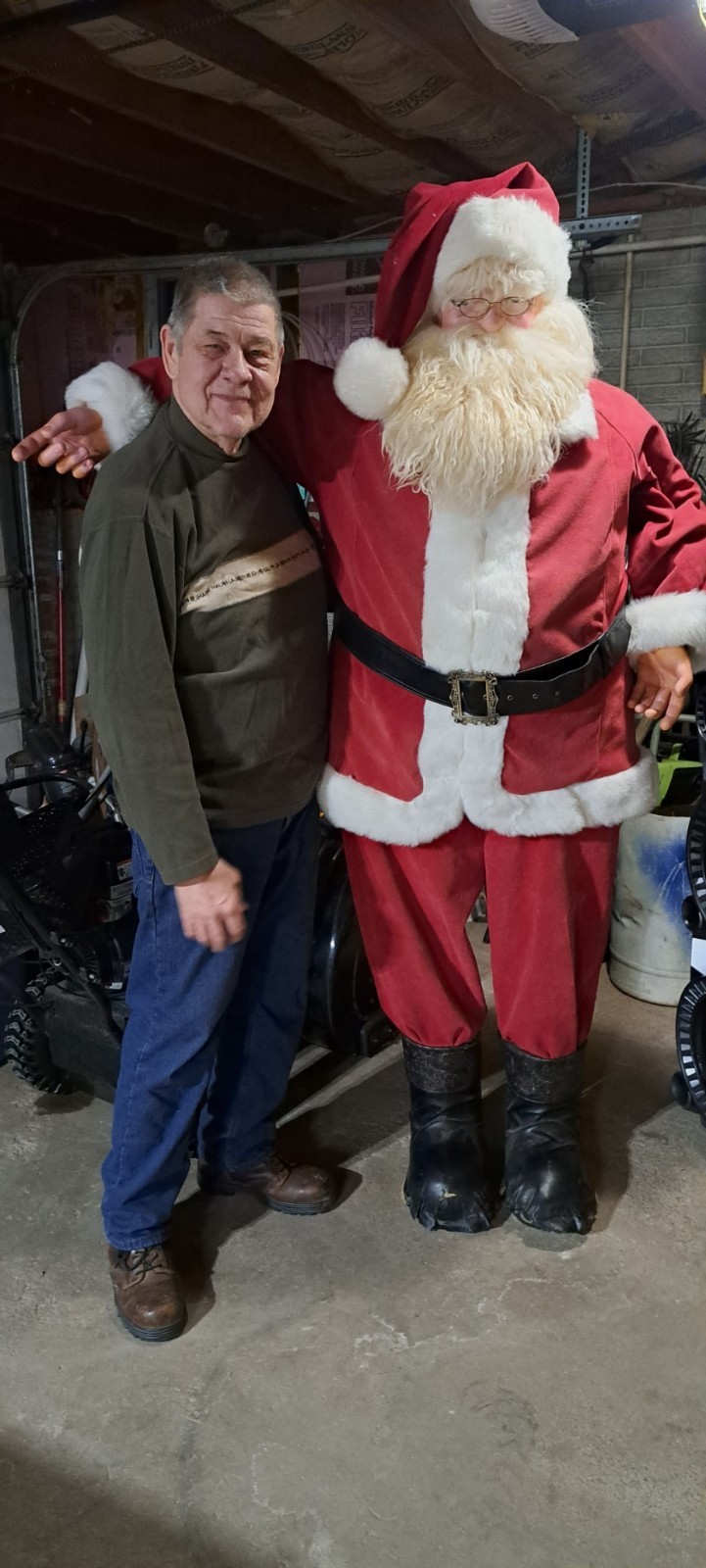 Bigger Then Lifesize Dept STORE Santa Claus Hes The Real DEAL and ONE OF A KIND