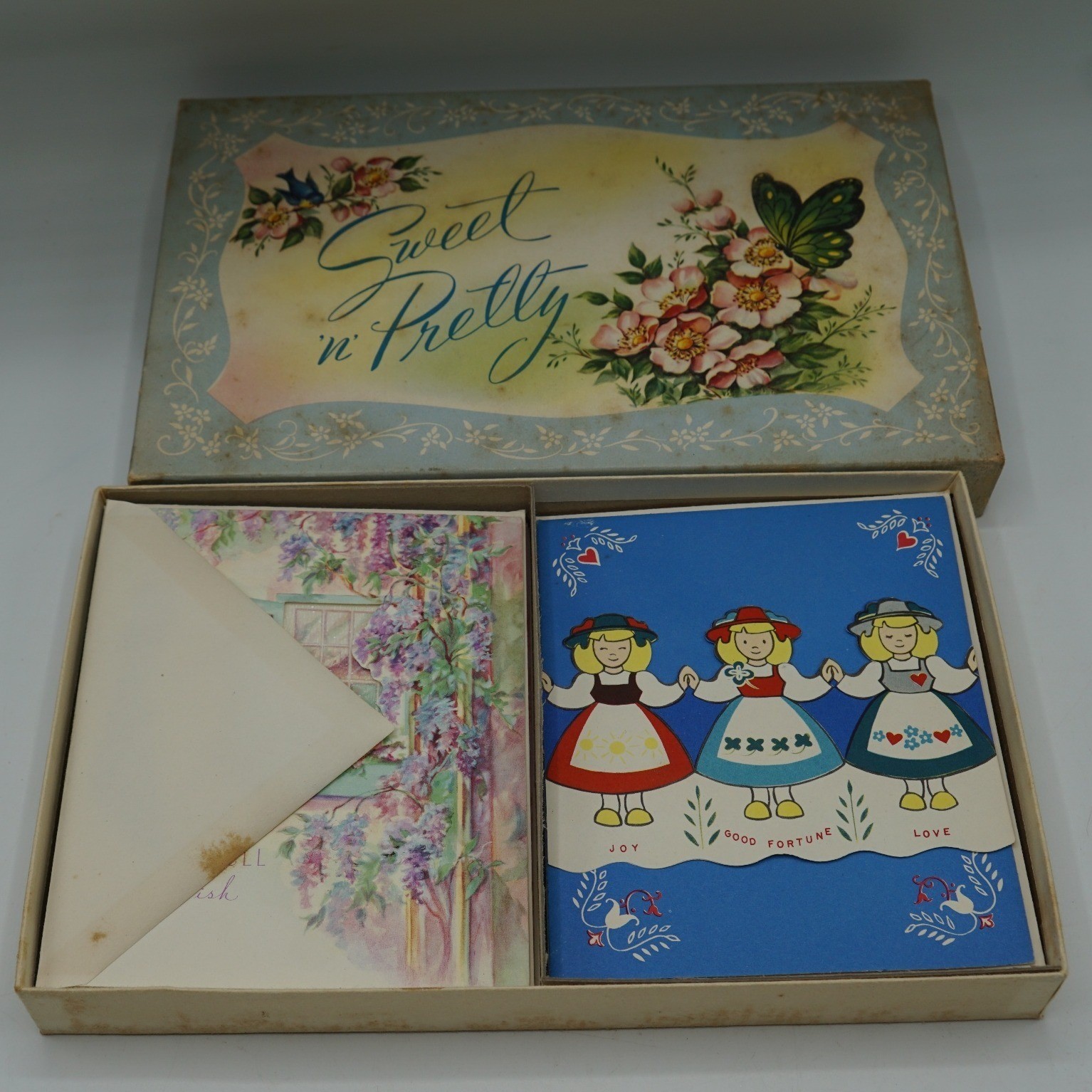 Vintage Sweet n Pretty Boxed Greeting Cards 19 Count Floral Mid Century Ephemera