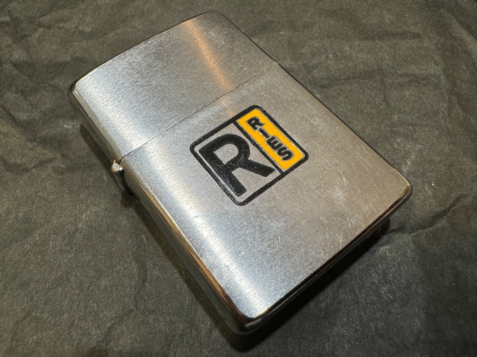1970 Vintage Zippo RIES Lighter - Fired, lines up smoth lid