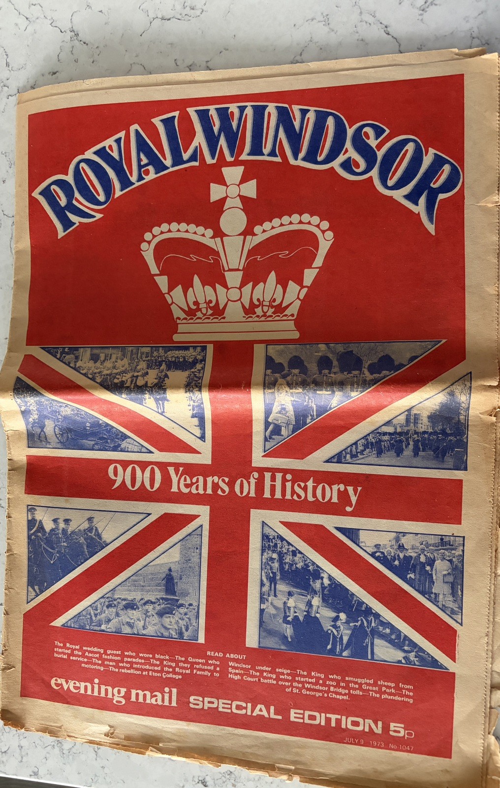 Vintage 1973 Evening Mail 