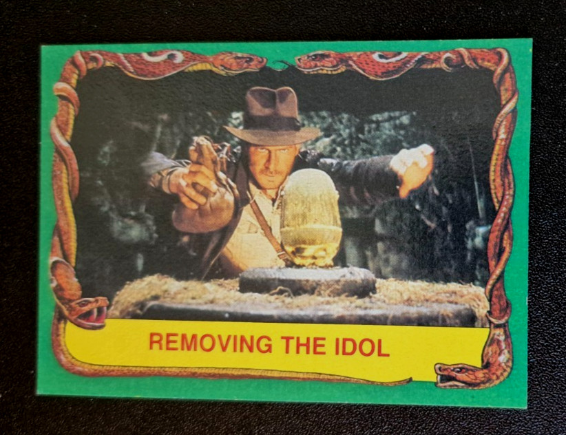 1981 Topps RAIDERS of the LOST ARK #10 Removing the Idol Indiana Jones NR MINT