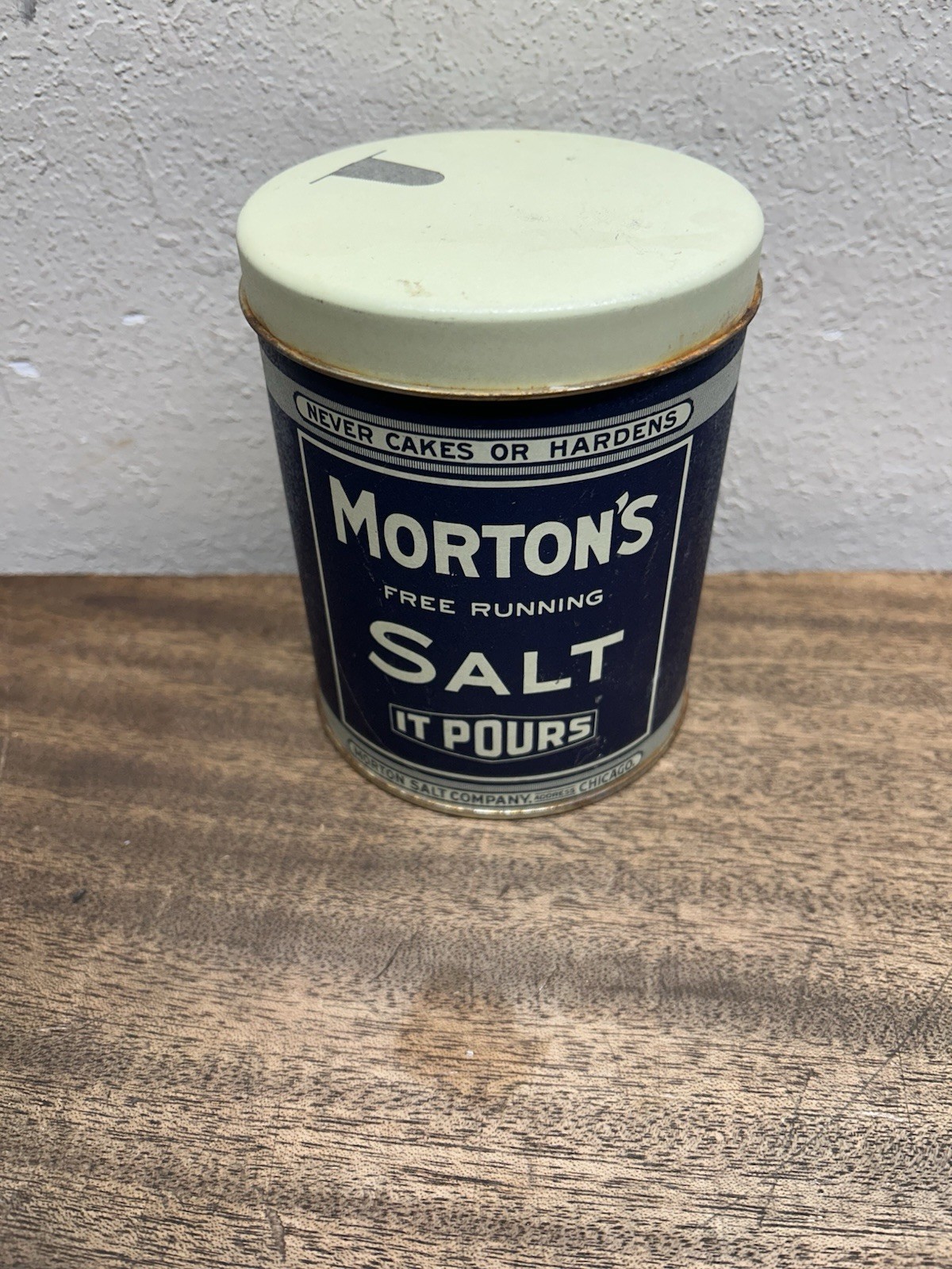 Vintage Morton Salt Advertising Tin \
