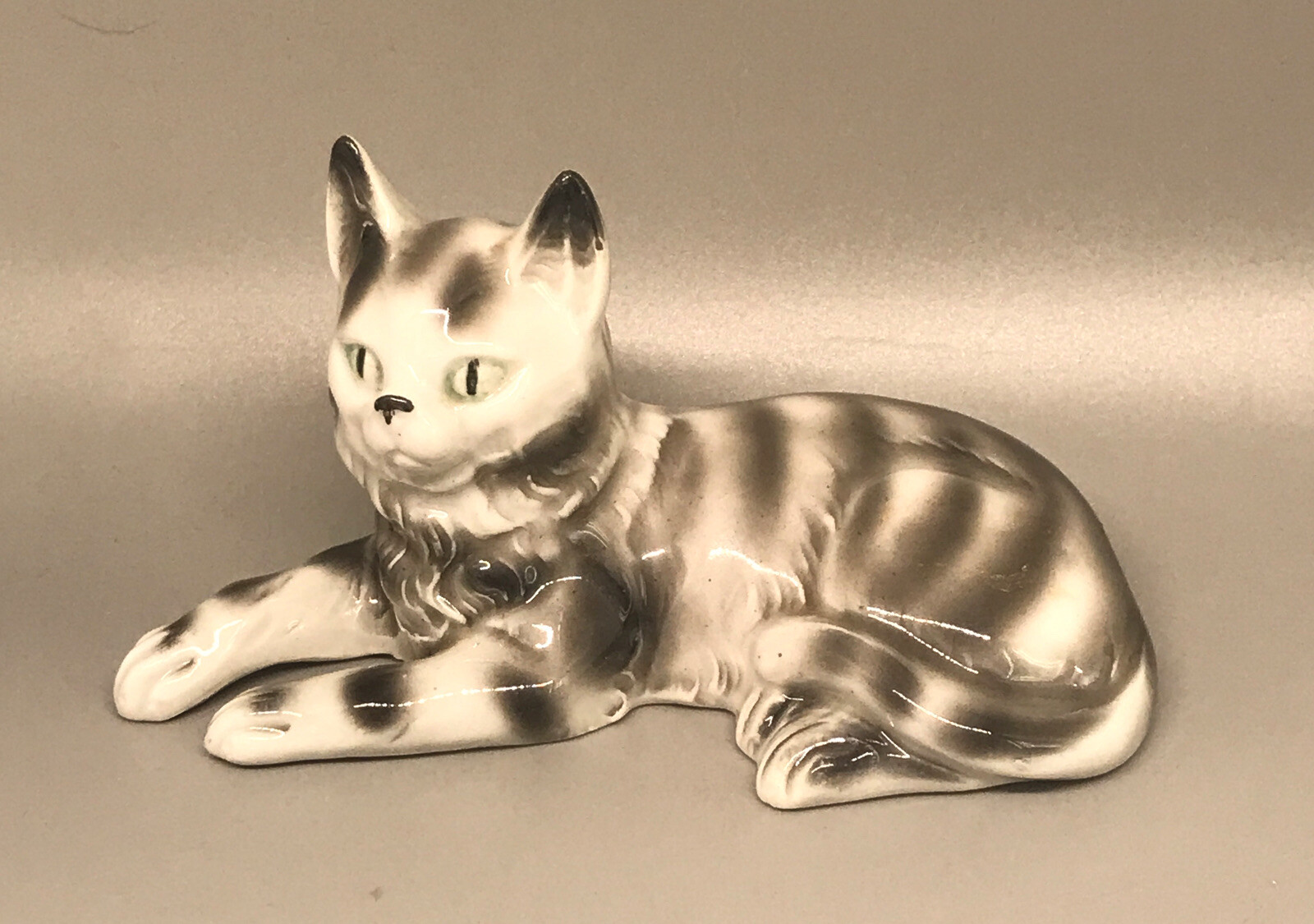 Antique German Ebeling & Reuss Erphila Green Eyes Cat Porcelain Figurine 7899