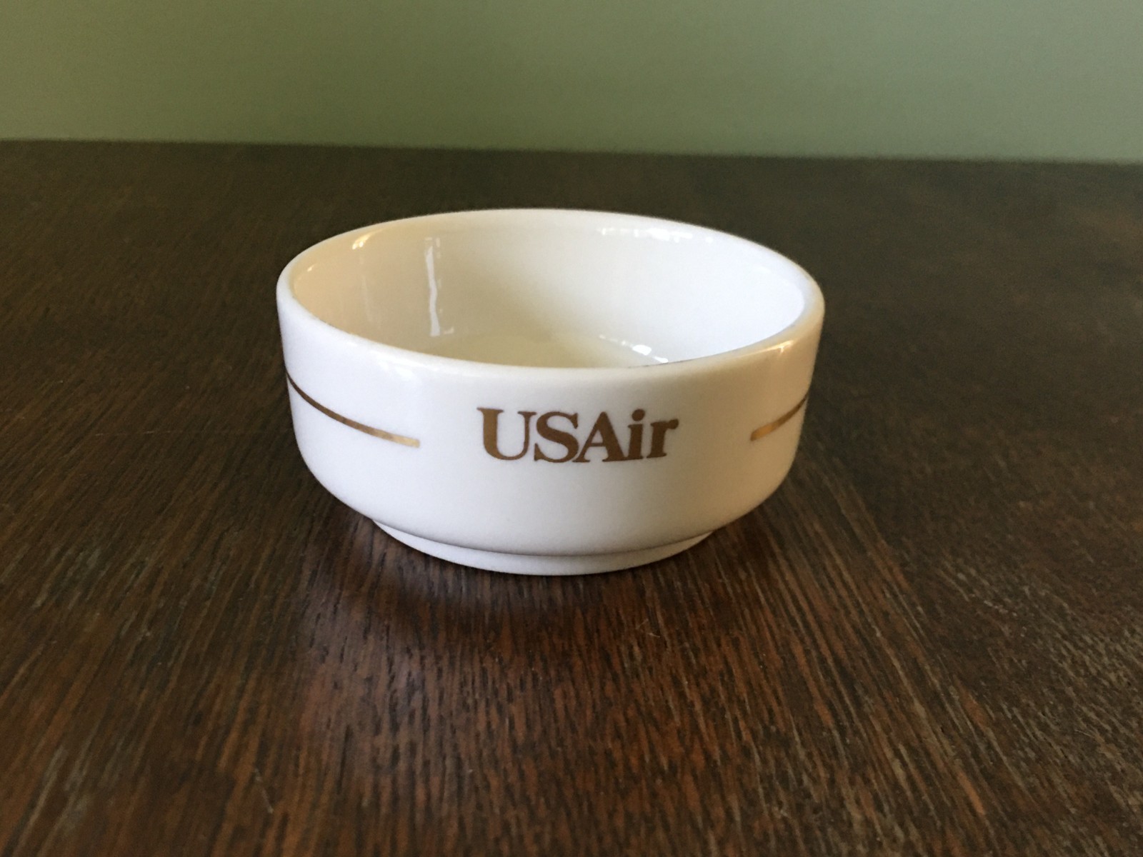 Vintage US Air First Class  Nut/Candy Bowls Mayer China Gold Trim