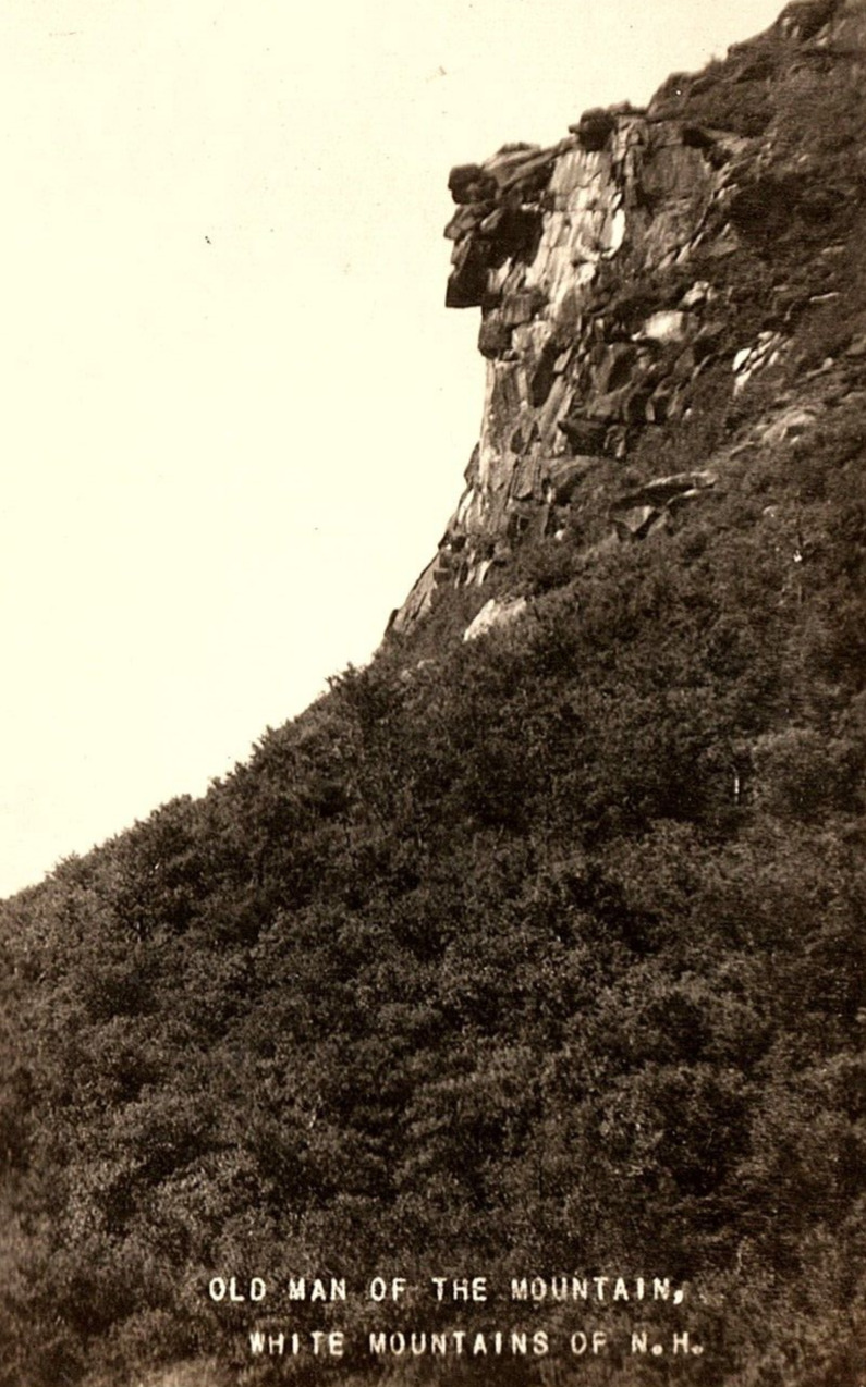 1920s WHITE MOUNTAINS NEW HAMPSHIRE OLD MAN OF THE MOUNTAIN  RPPC POSTCARD P743