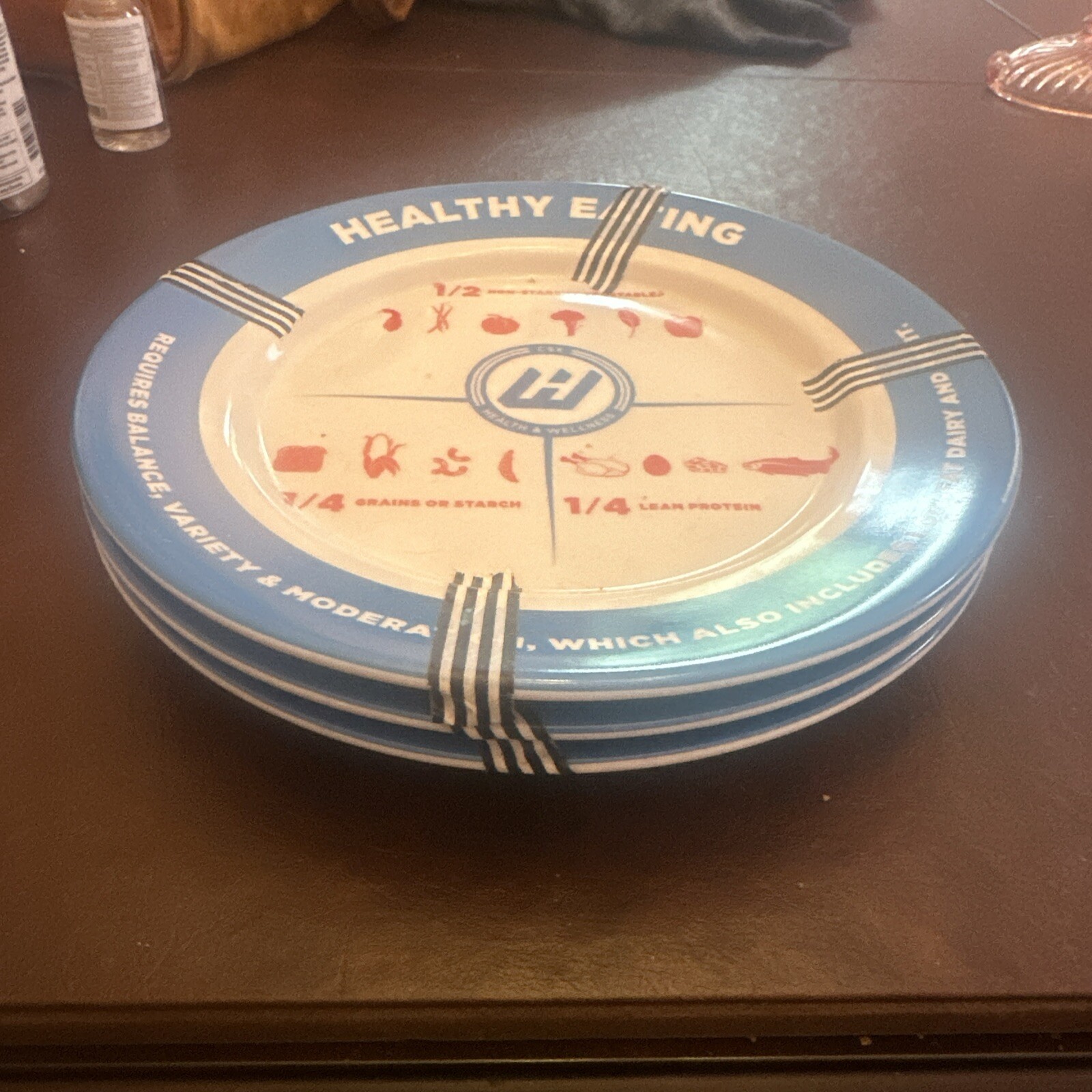 Incredibly rare CSX Health & Wellness Healthy Eating 3 Plates 9 1/2