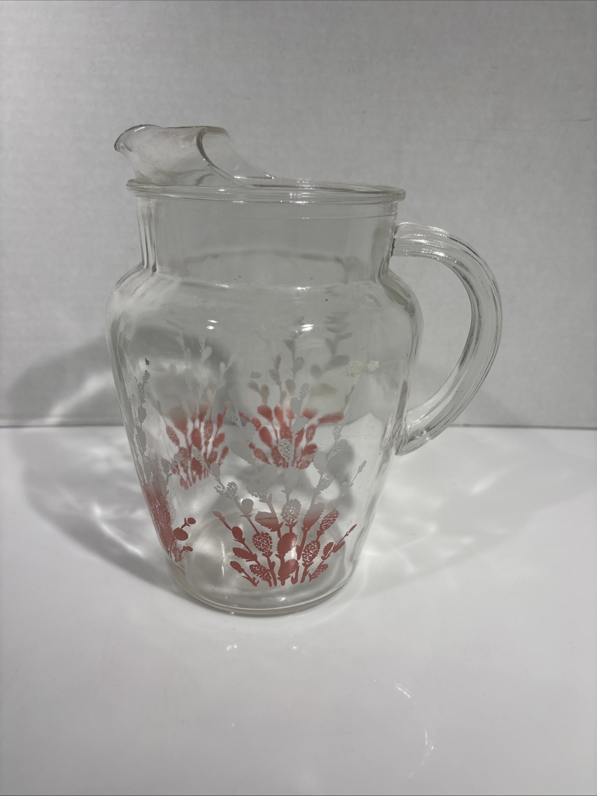 Vintage 1950s Glass Juice Pitcher Red White Botanical Floral Ice Lip Spout 2 Qt Vintage 1950s Glass Juice Pitcher Red White Botanical Floral Ice Lip Spout 2 Qt