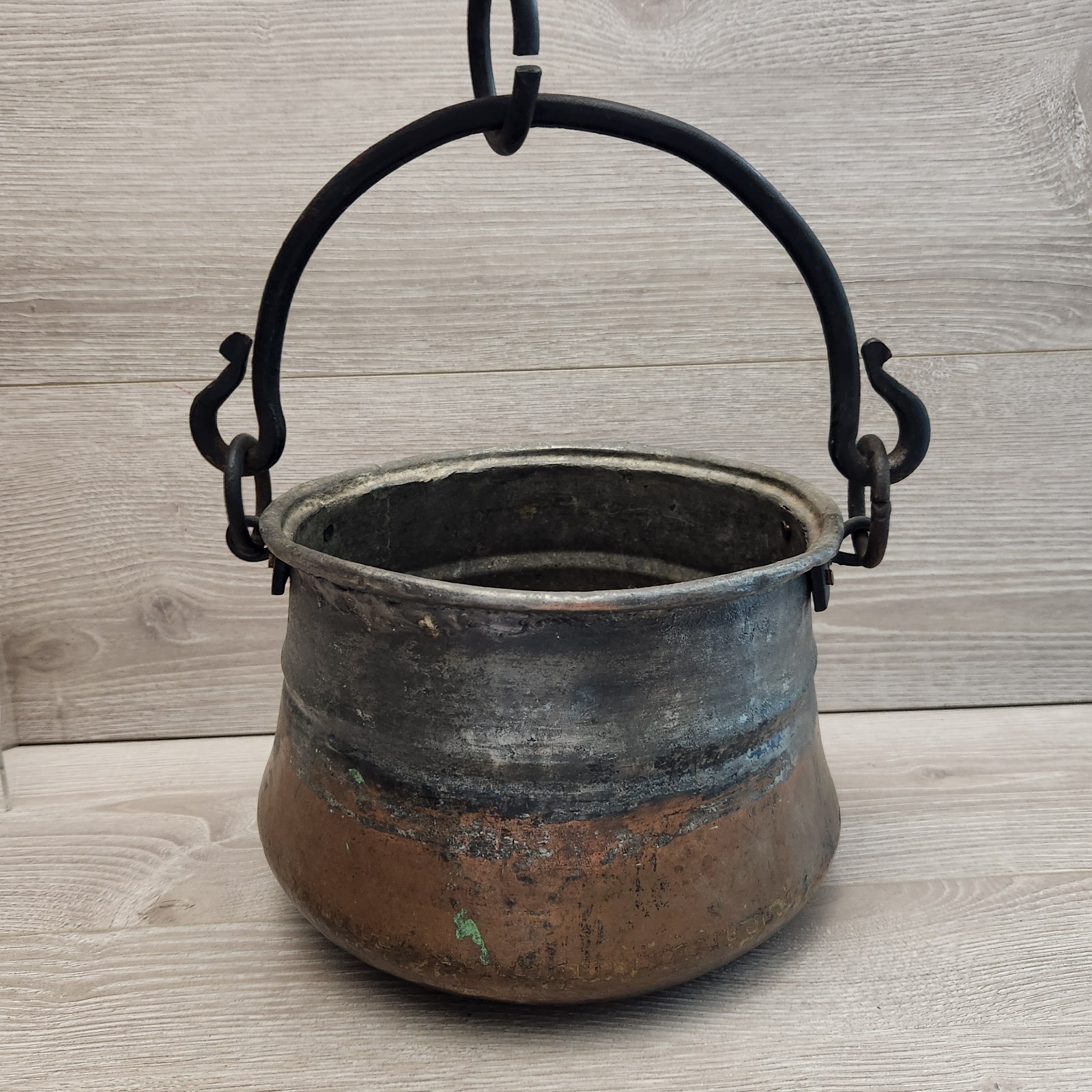 Antique Hand Forged Copper Primitive Cottage Farm Hanging Cauldron Cooking Pot Antique Hand Forged Copper Primitive Cottage Farm Hanging Cauldron Cooking Pot