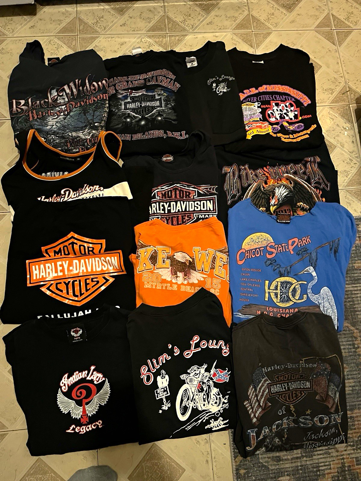 Harley-Davidson Graphic T-Shirt Lot Assorted Designs Shirts/Tops Tank lot of 22